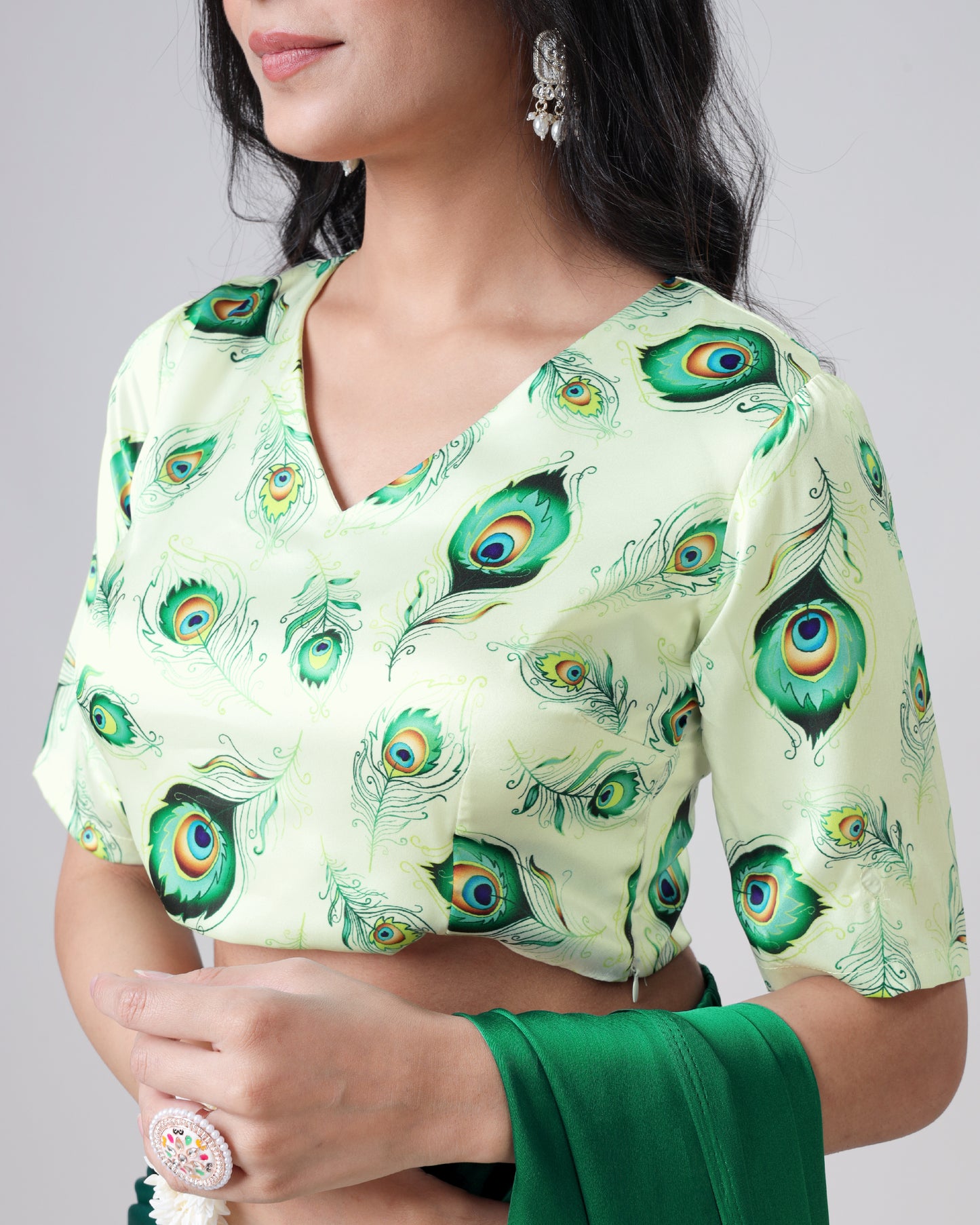 Lovely Feather V-Neck Half Sleeve Blouse