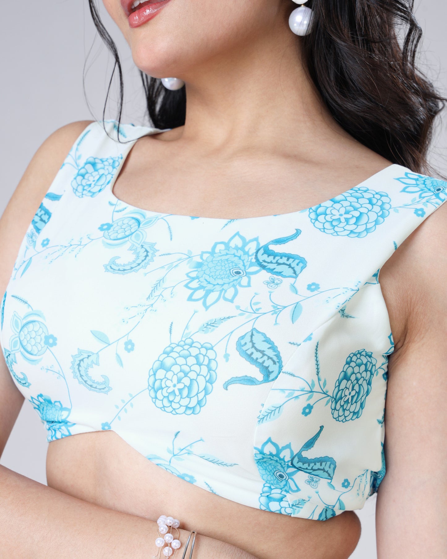 White Floral Boatneck Sleeveless Blouse