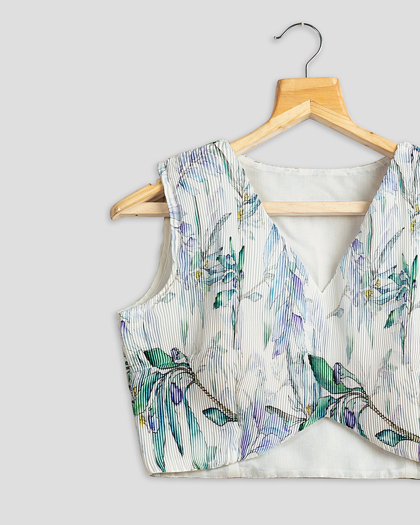 Beautiful Leafage Pleated Blouse