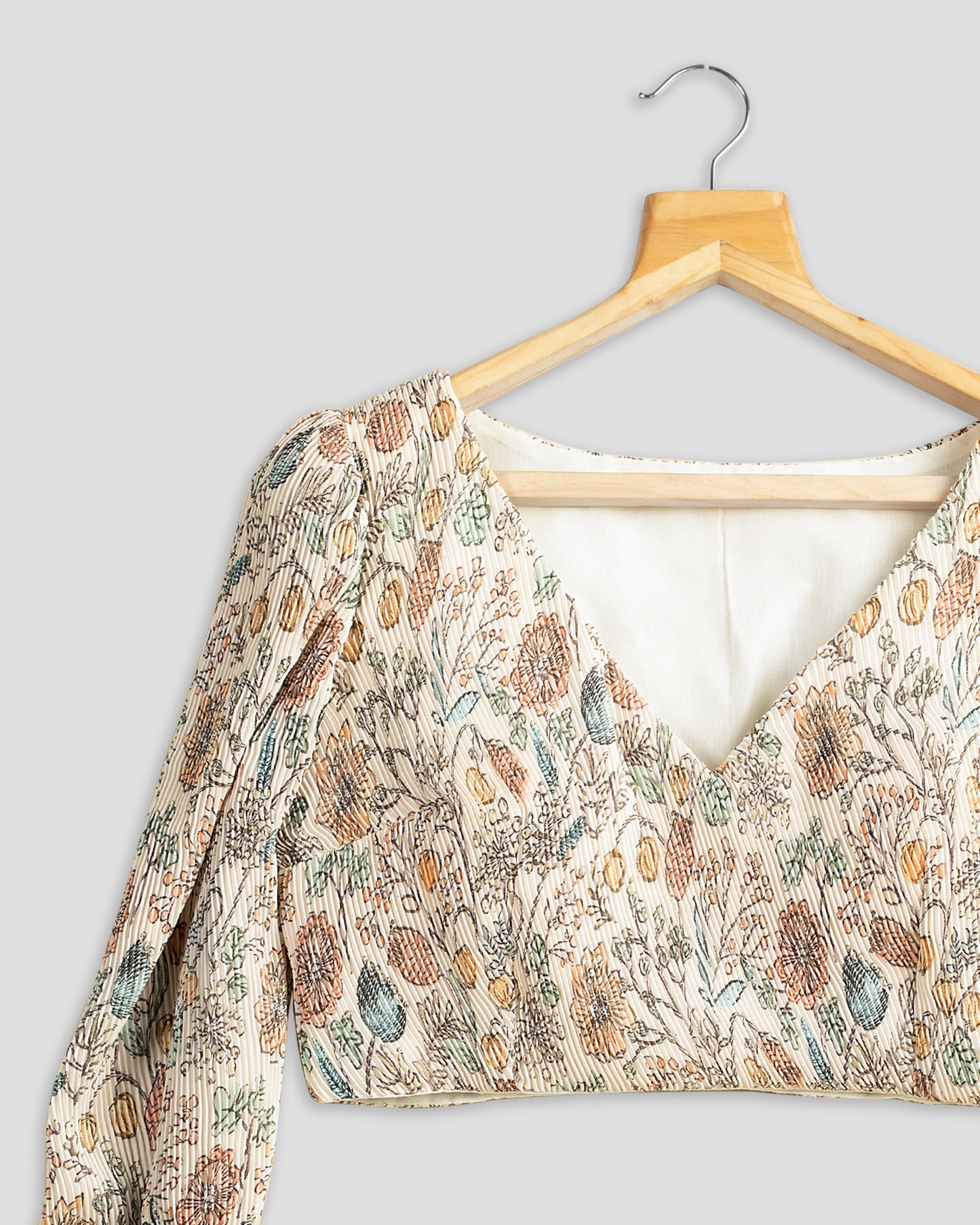 Trendy Seamless Floral Pleated Blouse