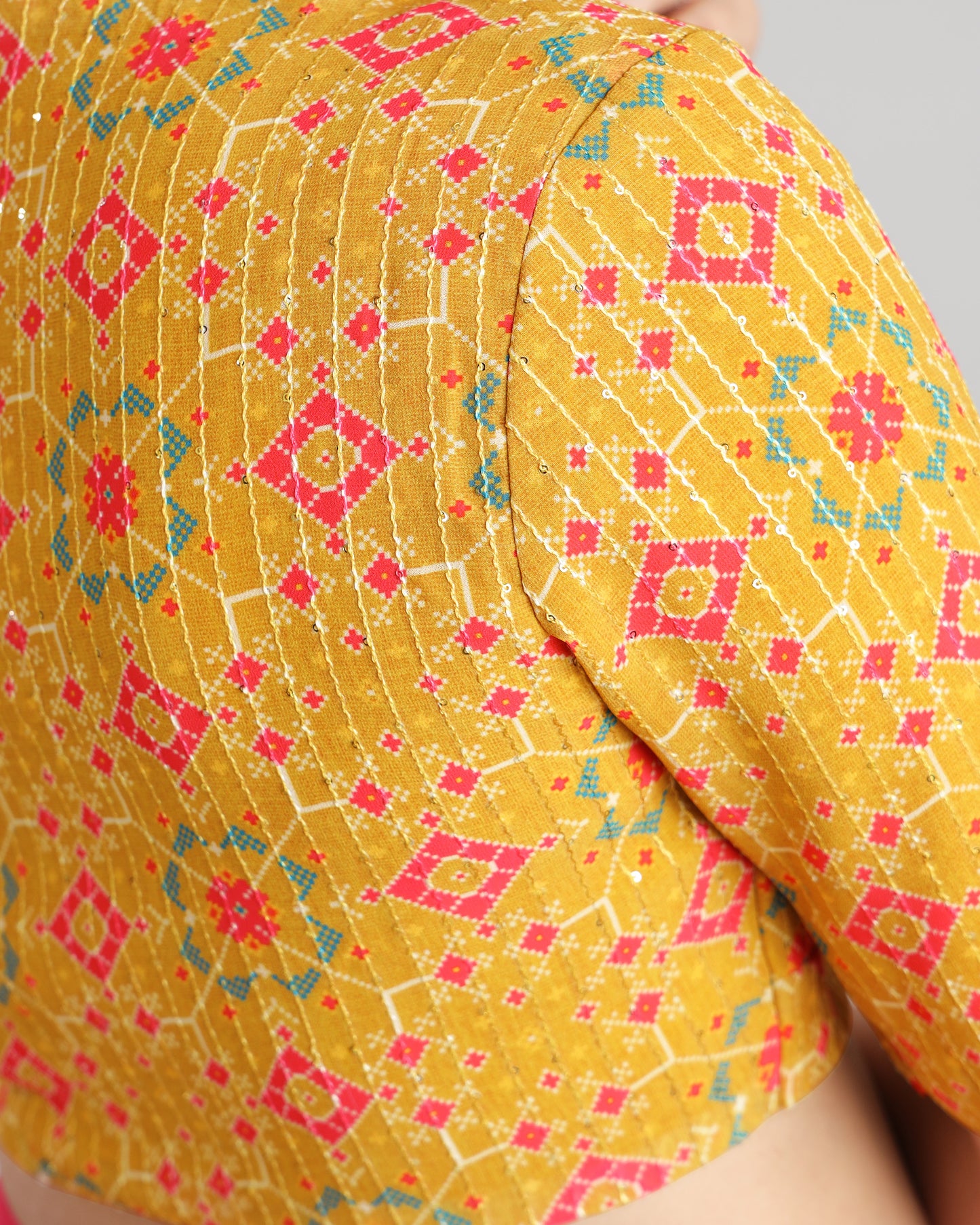 Worldly Wonder: Bandhani Blouse With Shawl Collar