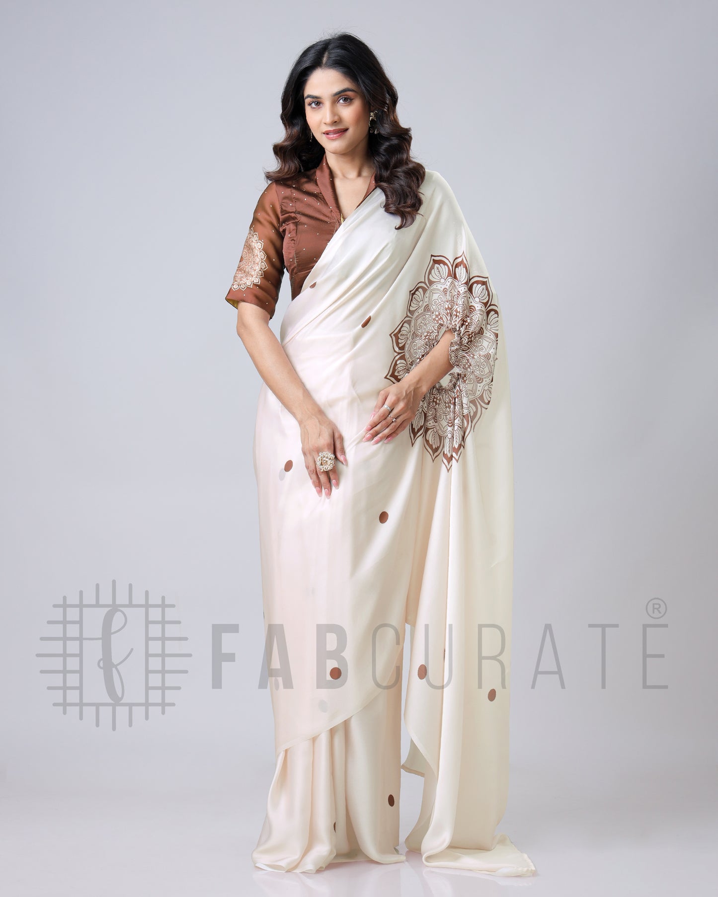 Cream Mandalaaa Print Freehand Saree