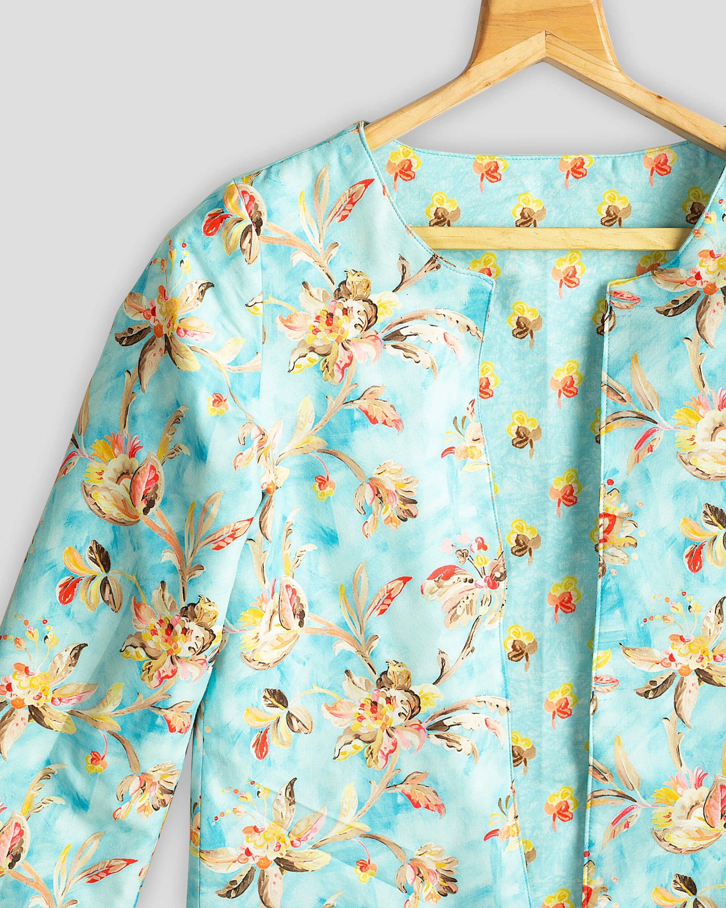 Impressive Arctic Floral Reversible Jacket