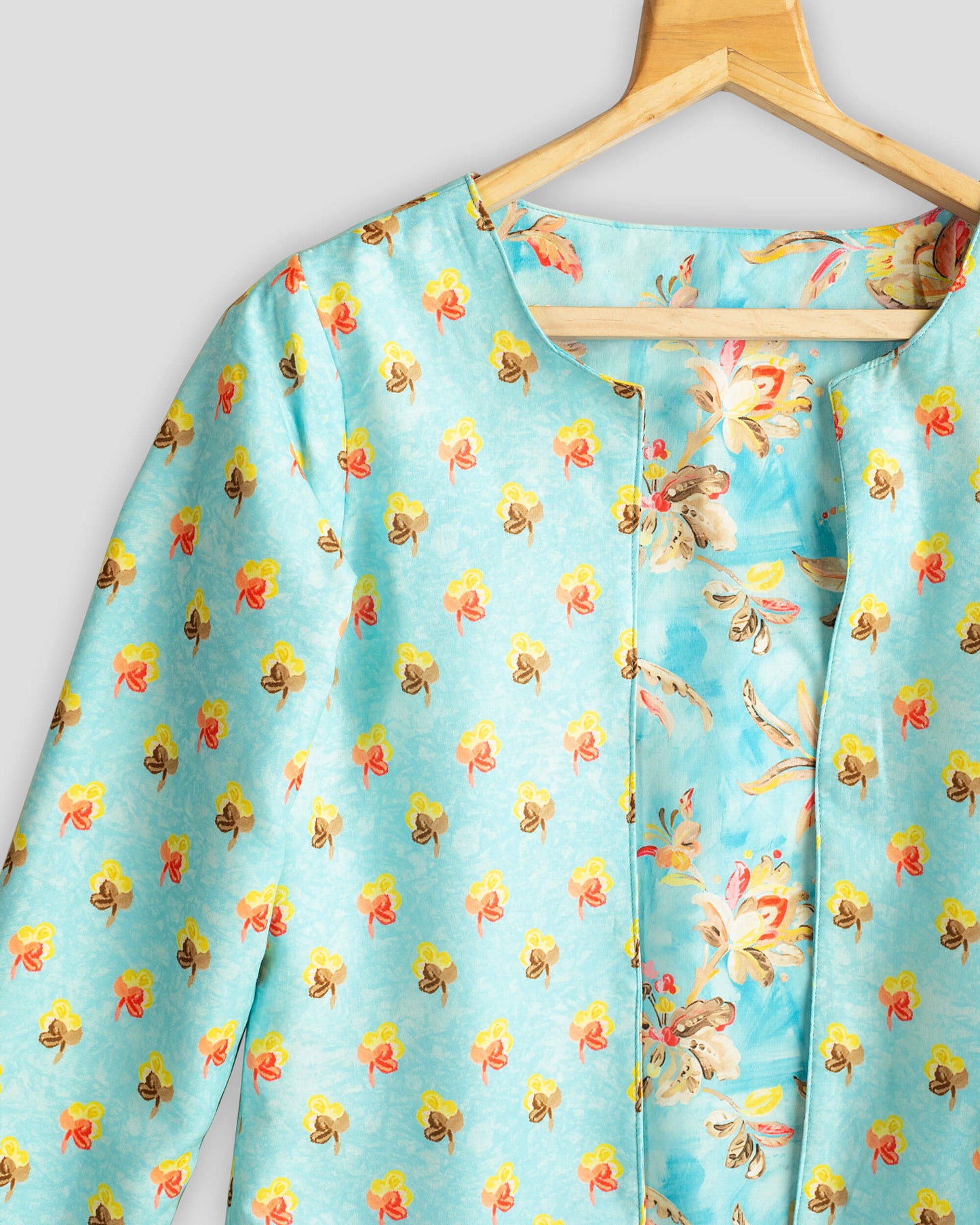 Impressive Arctic Floral Reversible Jacket