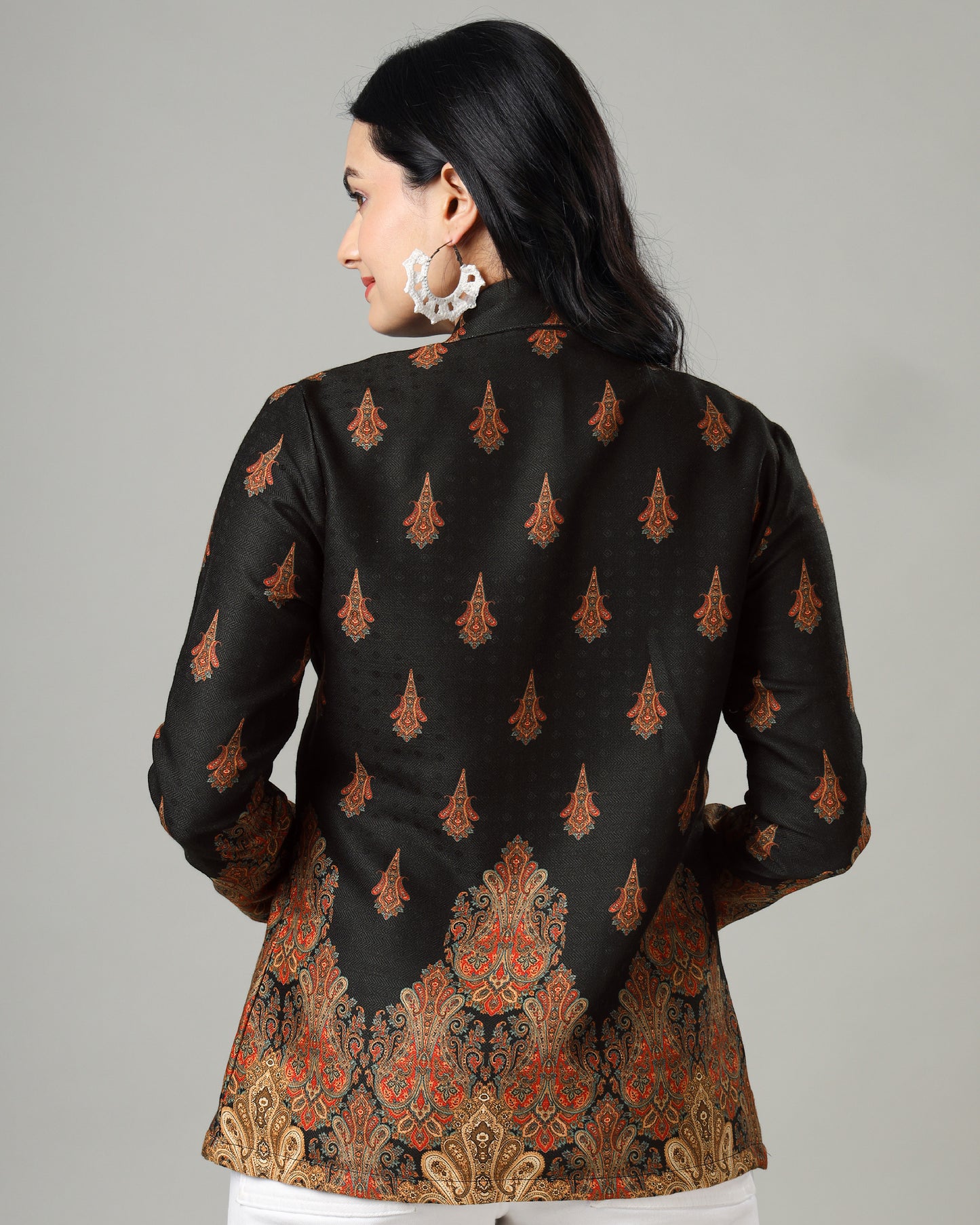 Cultural Charm In Every Stitch: Women's Ethnic Jacket