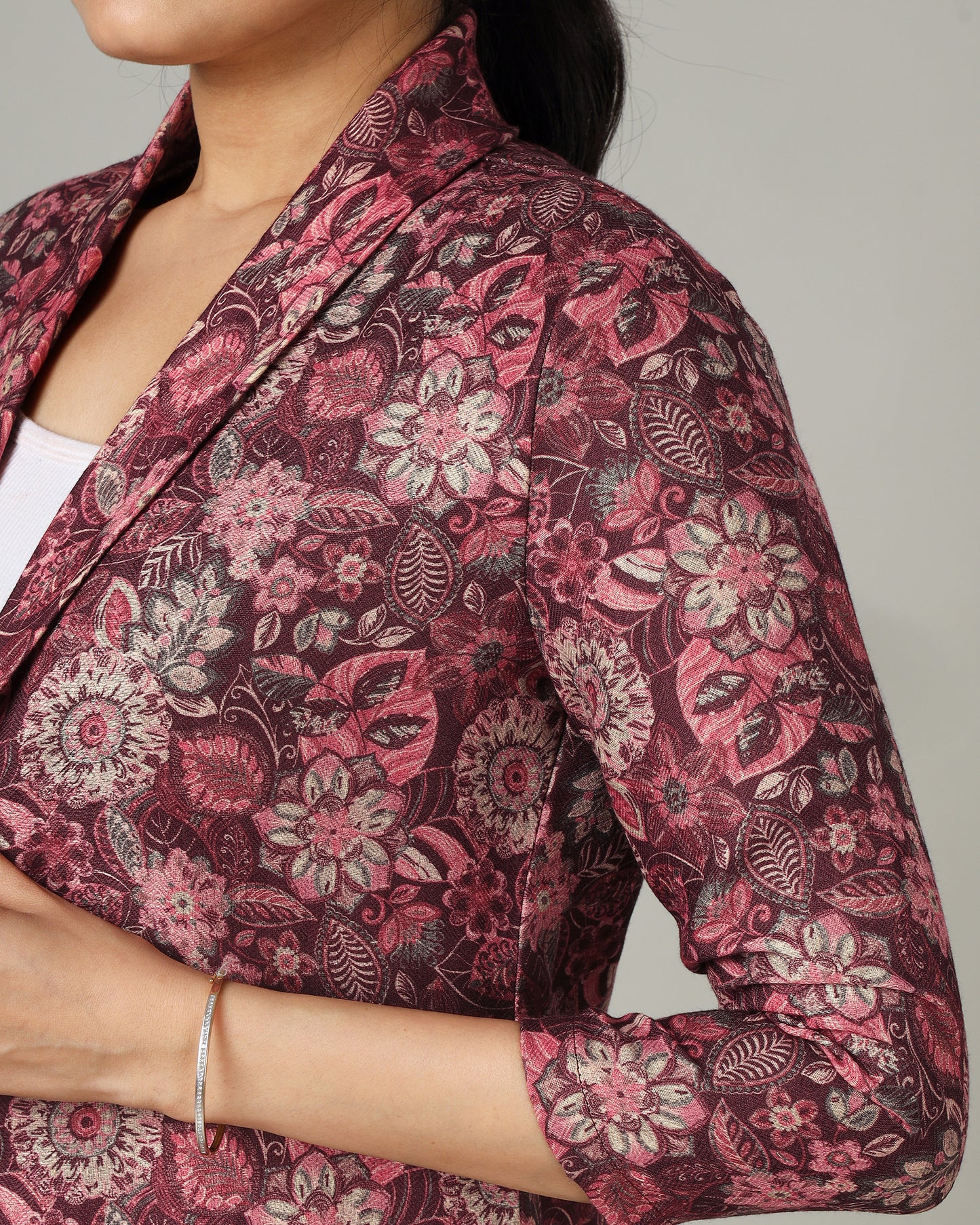 Confidence In Every Stitch: Women's Pashmina Jacket