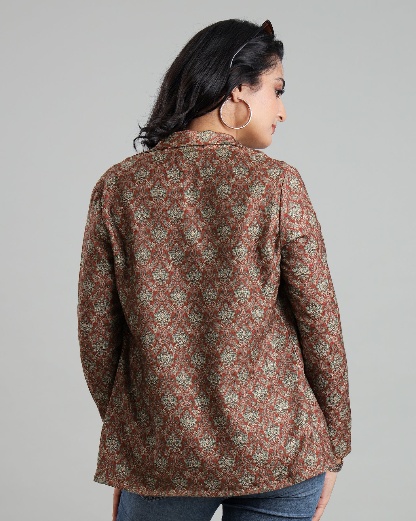 Make a Bold Entrance: Pasmina Statement Jacket