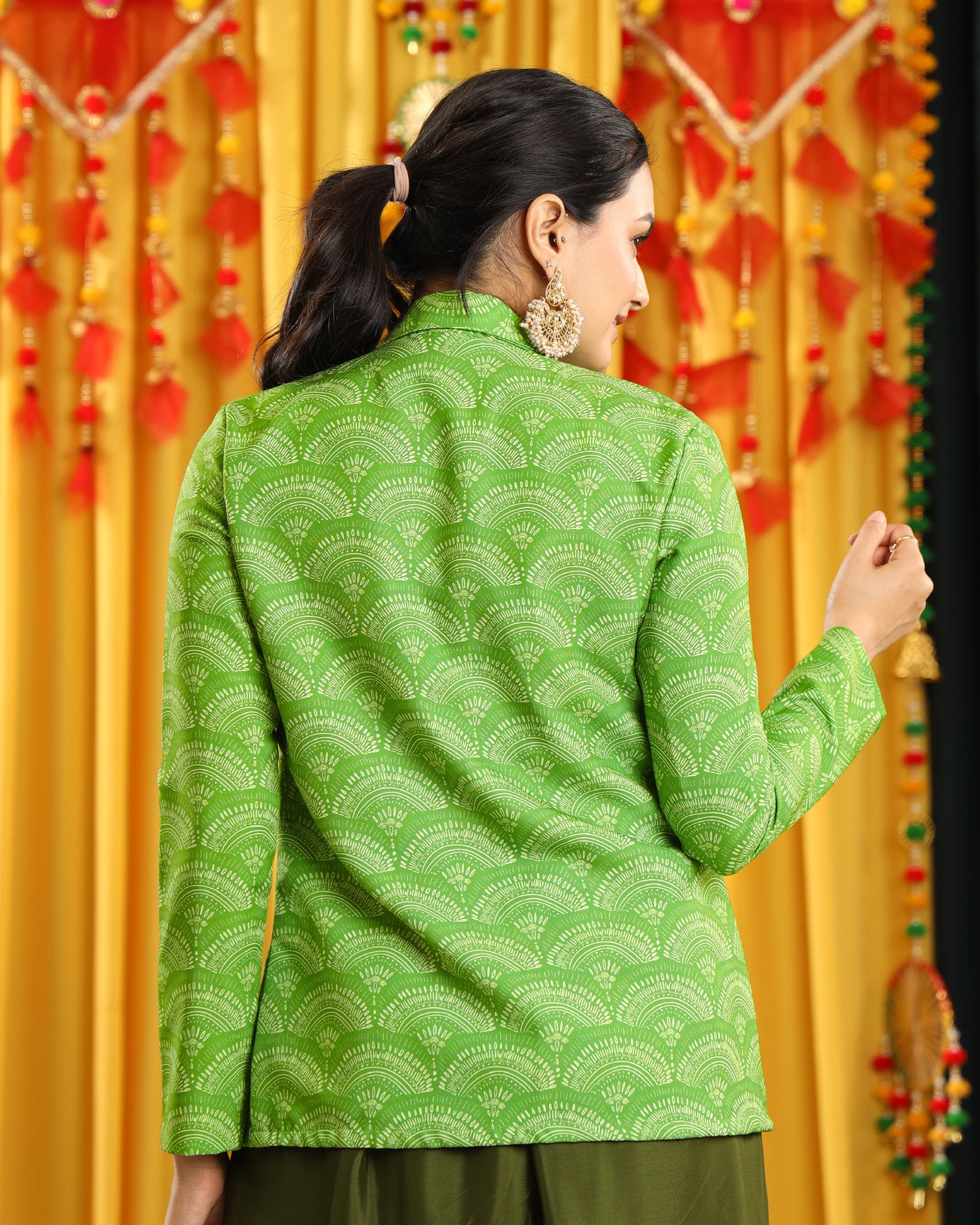 Say "I Do" in Style: The Luxurious Green Womens Jacket