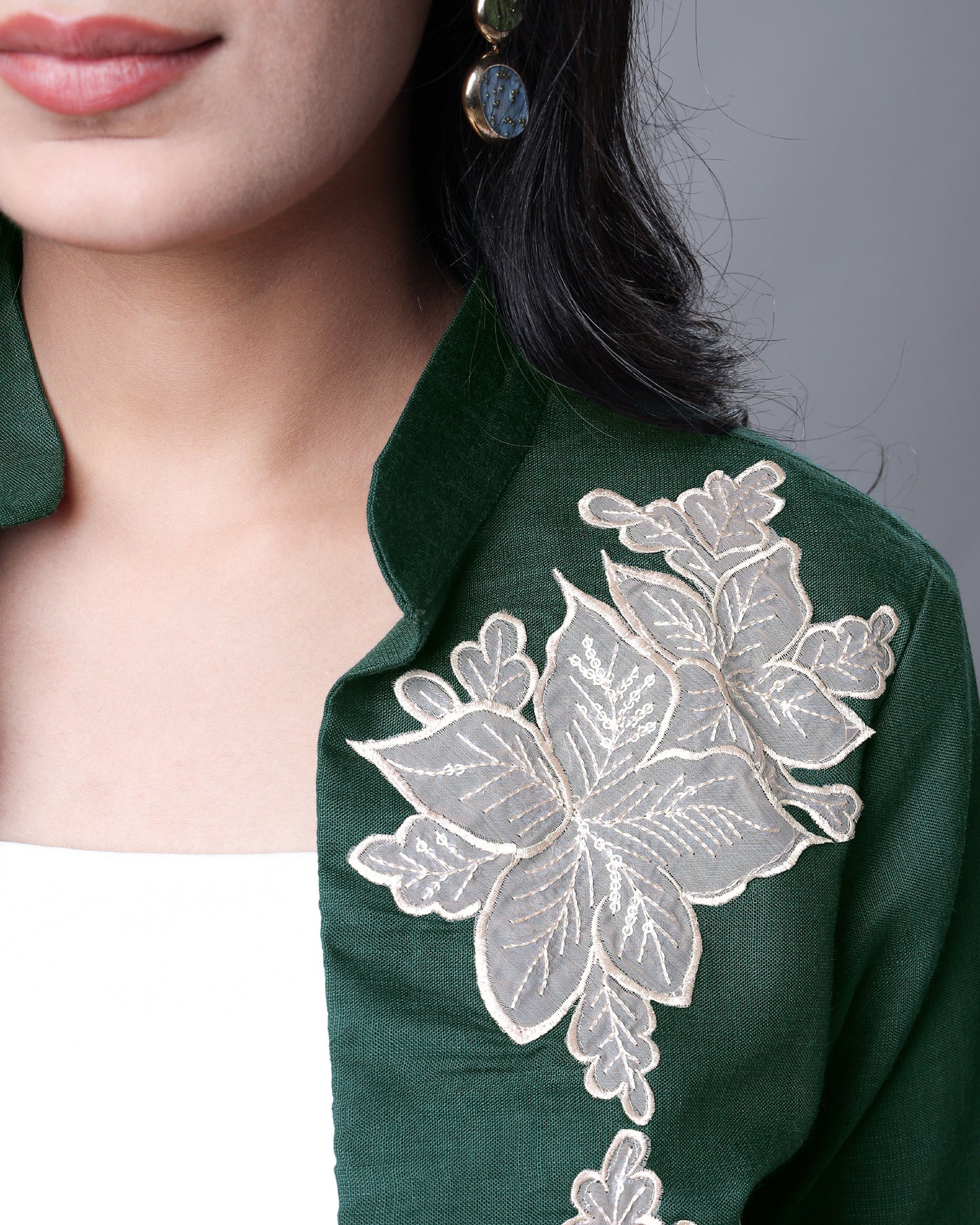 ExclusivVibe Patchwork Jacket for Women Wihh Solid Color
