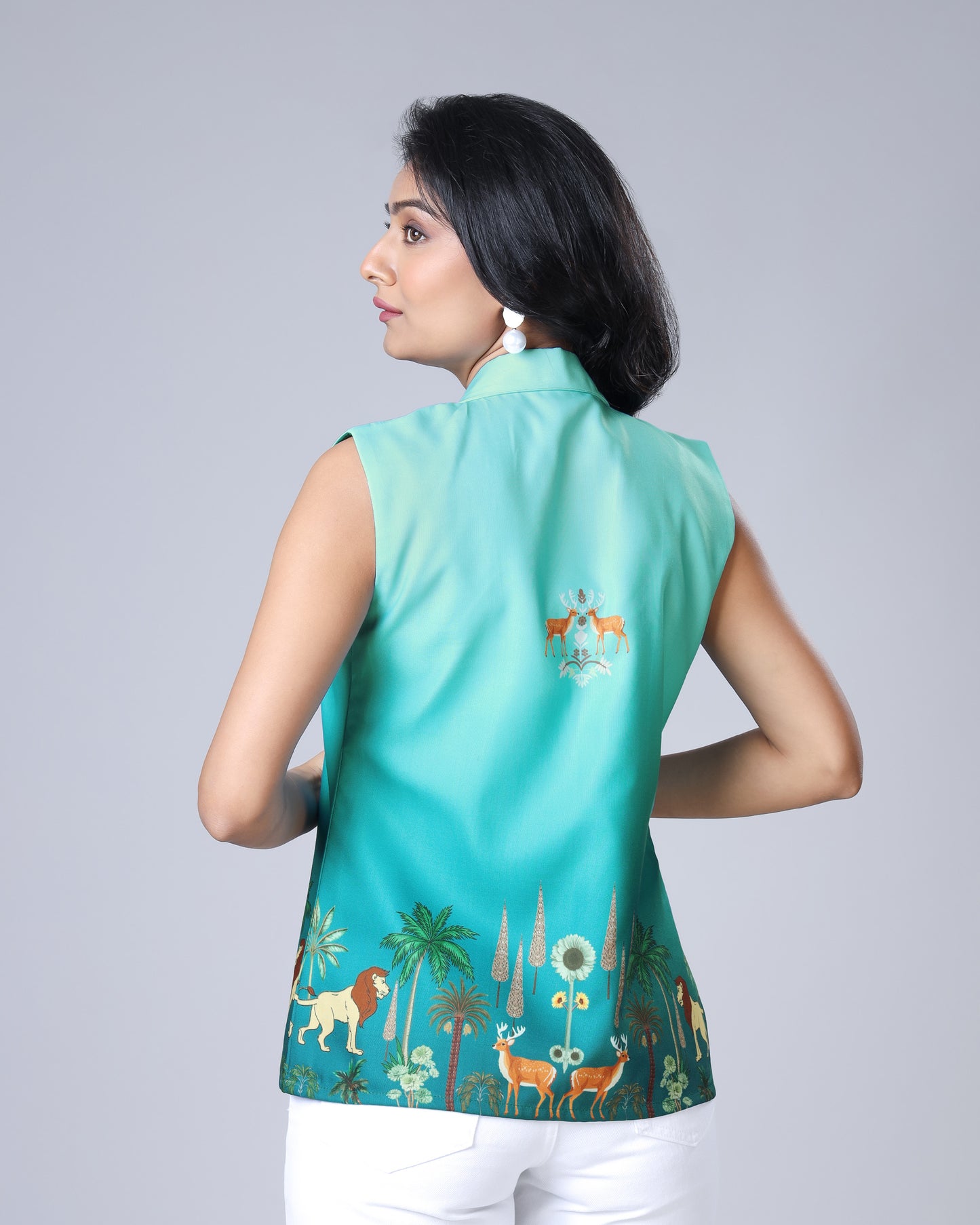 Sleeveless Style ka Tadka - Women's Ombre Jacket with Wild Border