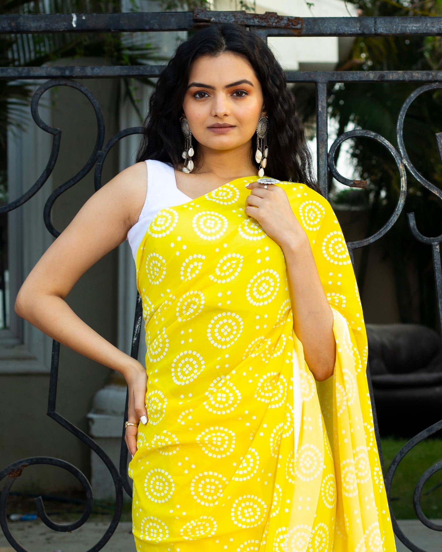 Lemon Yellow And White Bandhanii Pattern Digital Print Georgette Pre-Draped Saree With Tassels