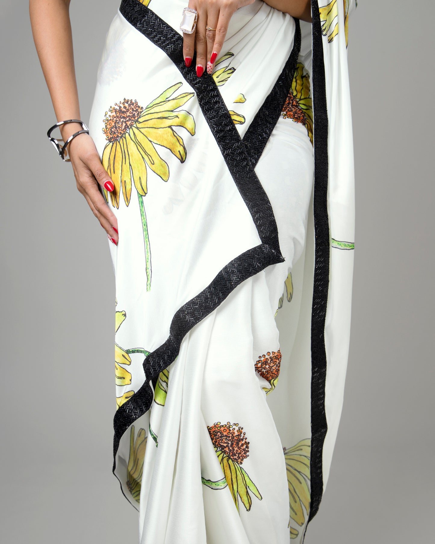 Beautiful Vintage Floral Pre-Draped Saree