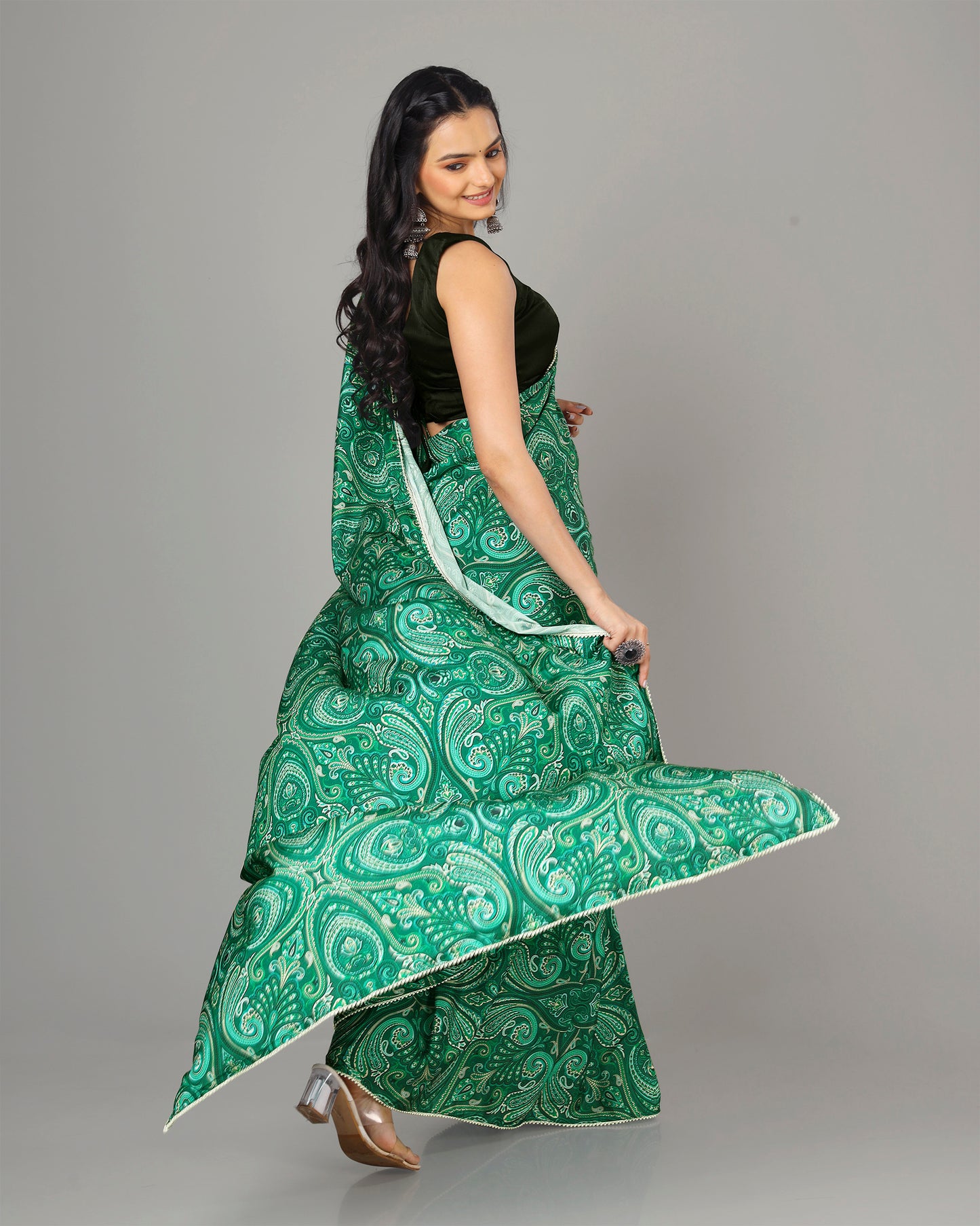 Exclusive Paisley Women's Designer Bollywood Saree