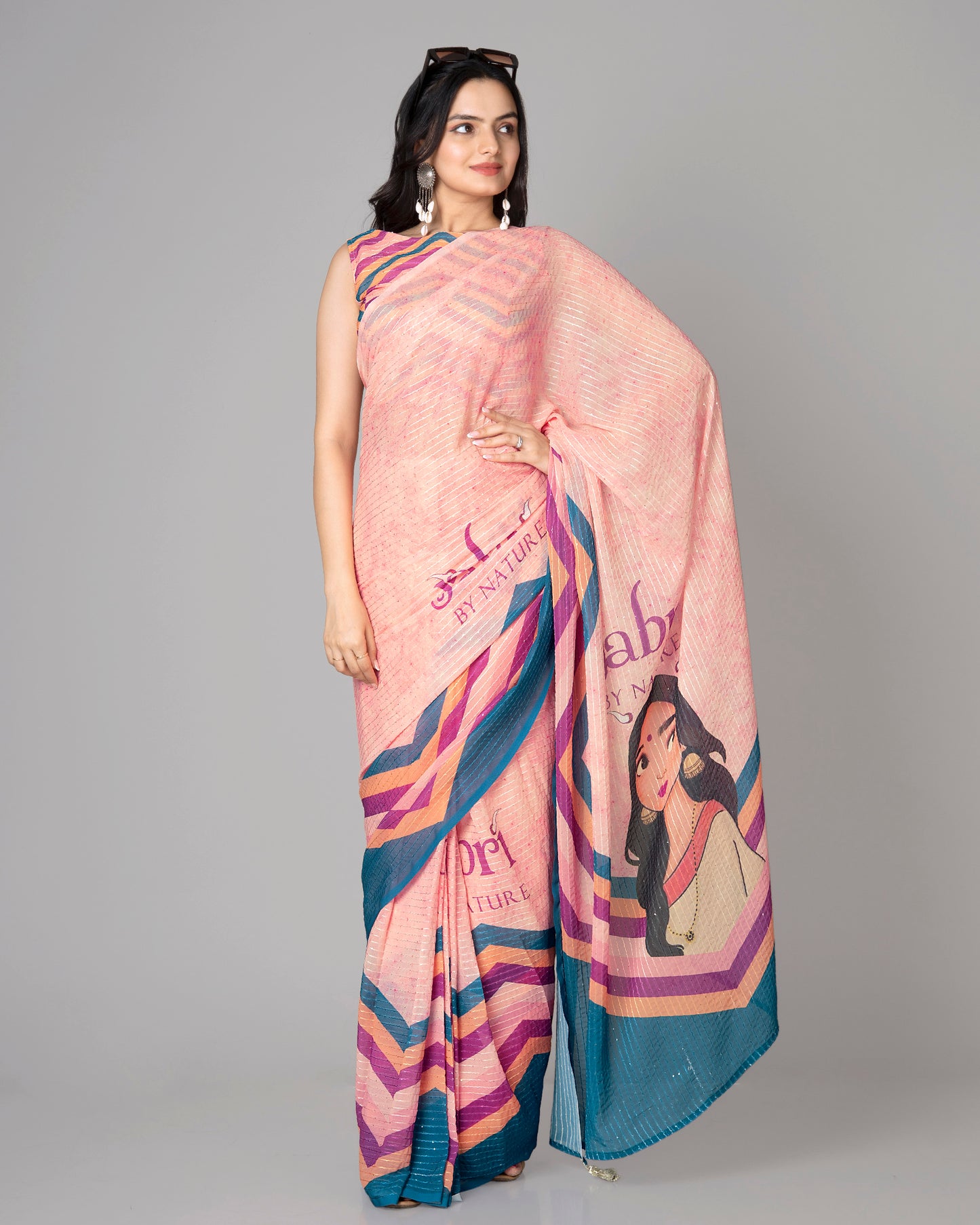 Effortless Grace in Quirky Pre-Draped Saree