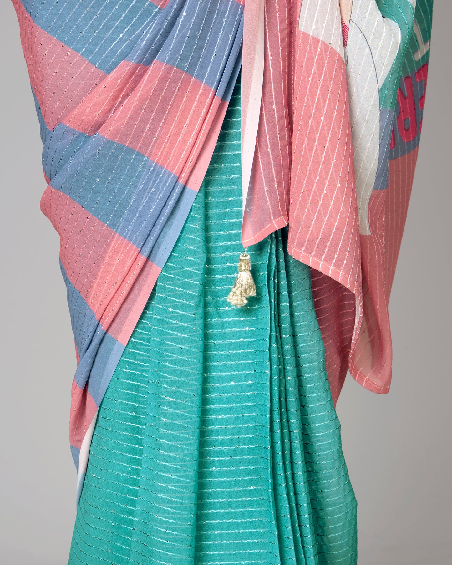 Perfect Beauty With Quirky Twist Saree