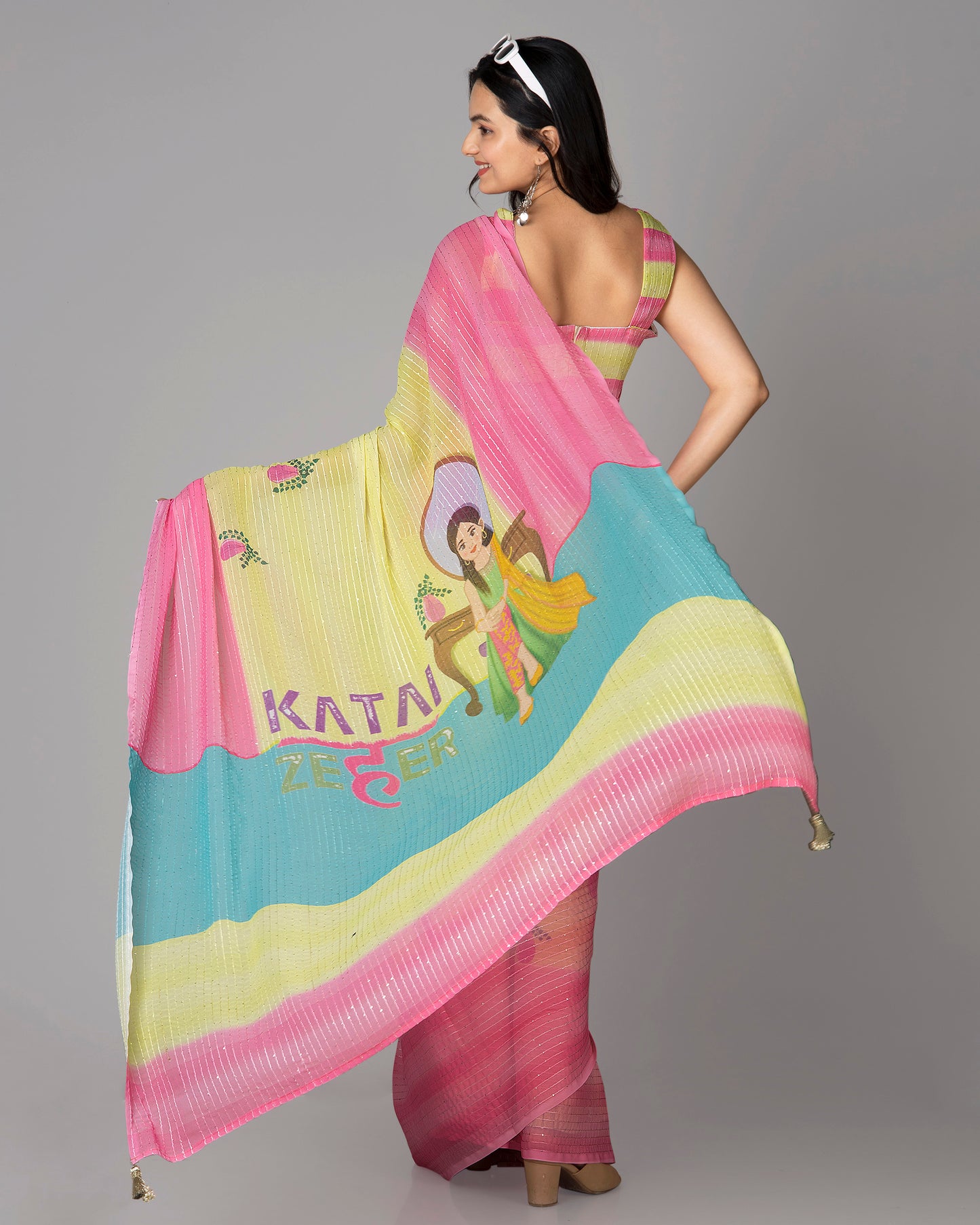 Modern Quirky Twist in Saree Fashion