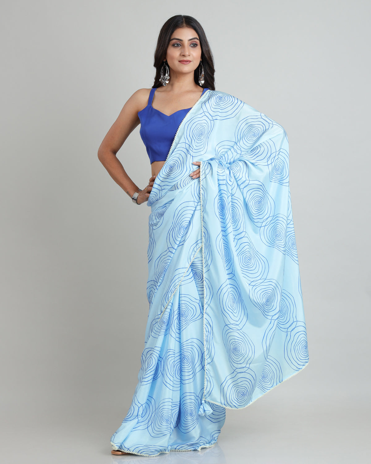 A Touch of Grace: Silk Saree With Delicate Pearl Lace