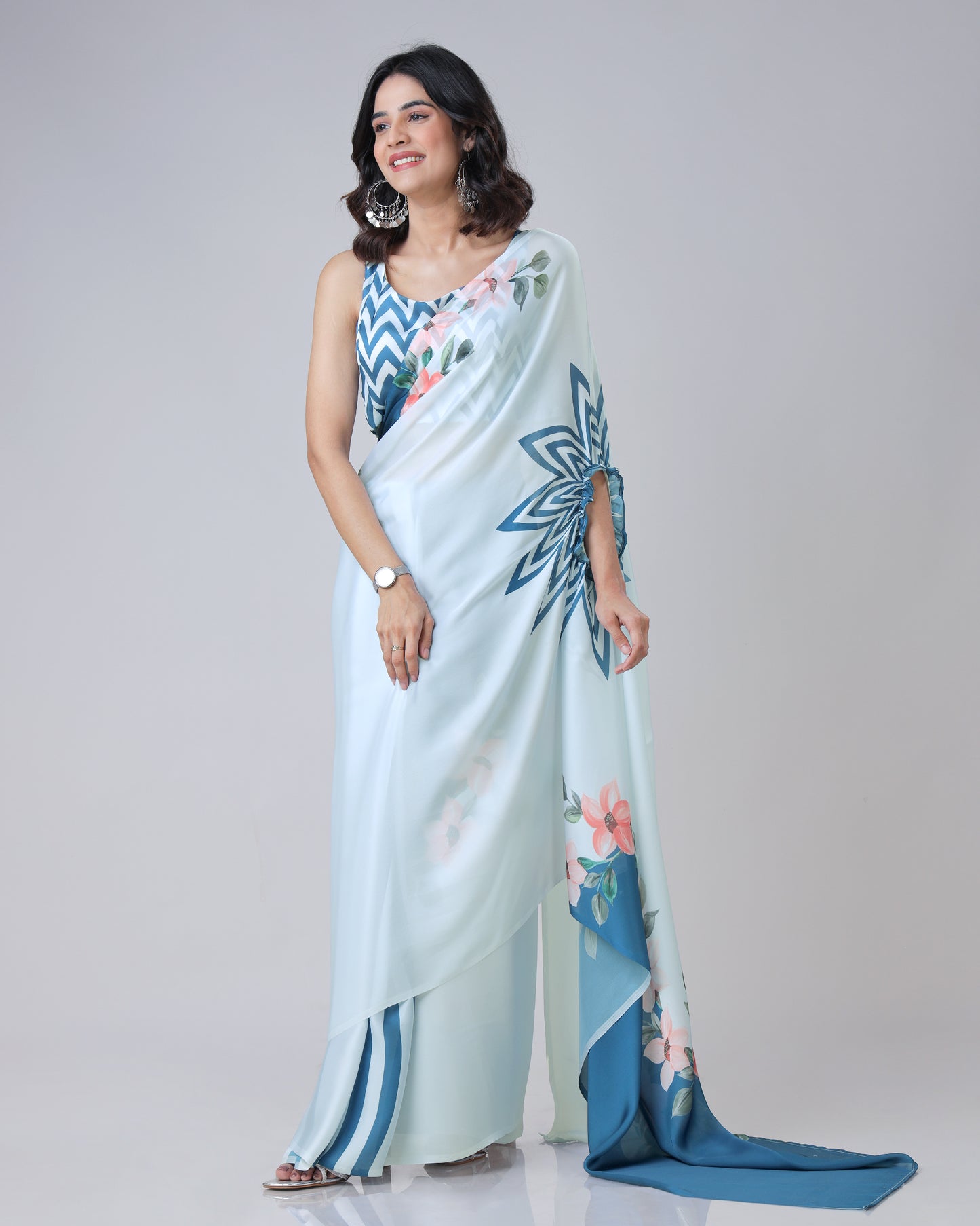 Lovely Floral Stripes Freehand Saree
