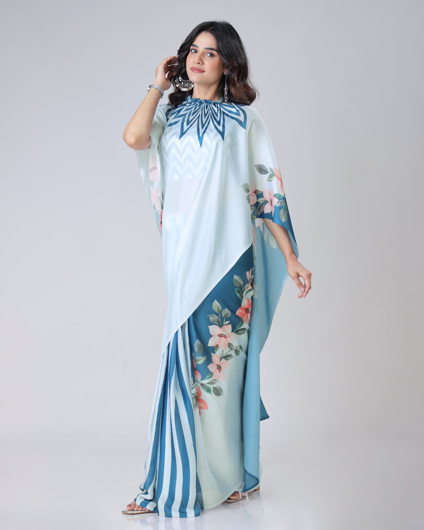 Lovely Floral Stripes Freehand Saree