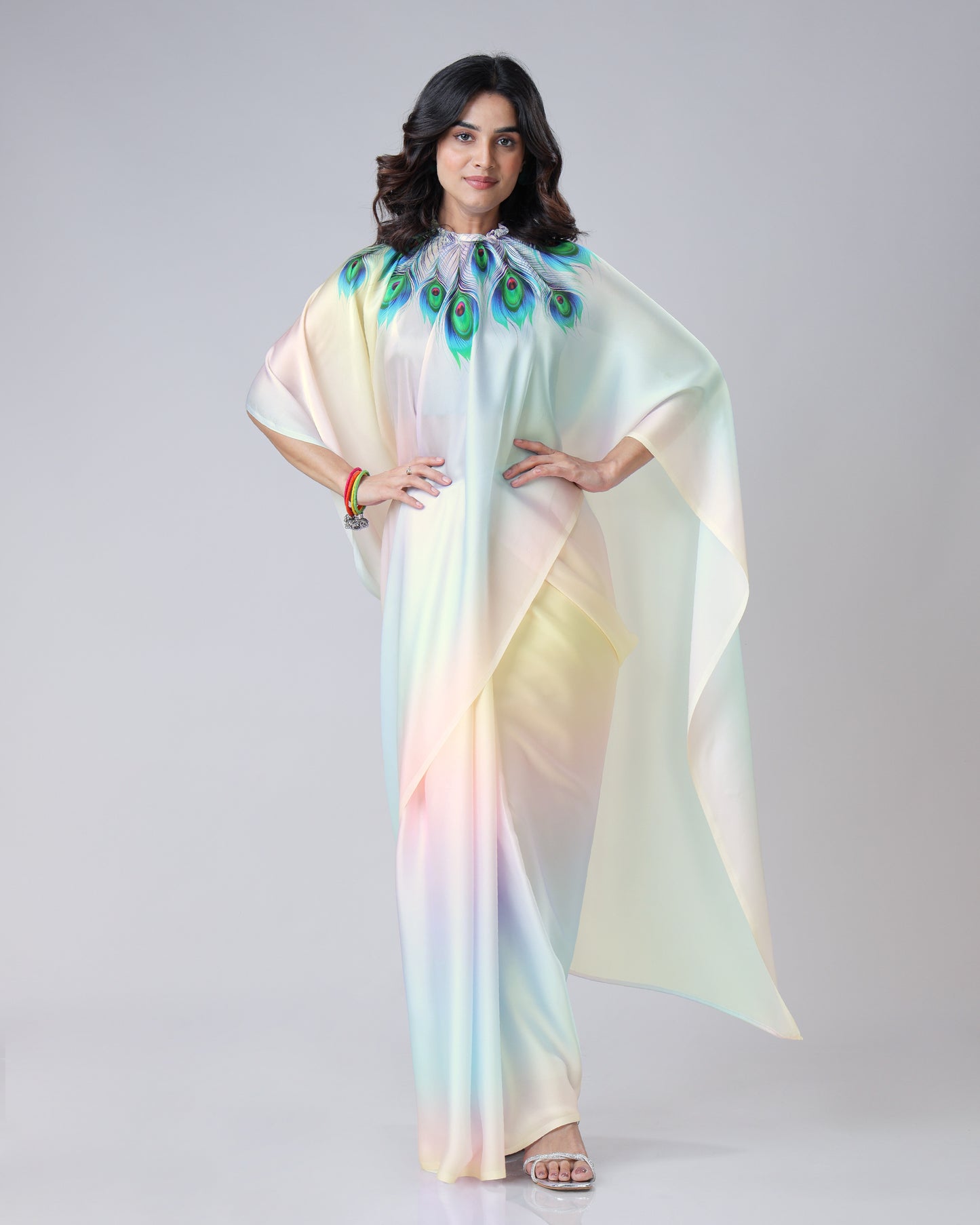 Tredy Color Blend Feather Freehand Saree