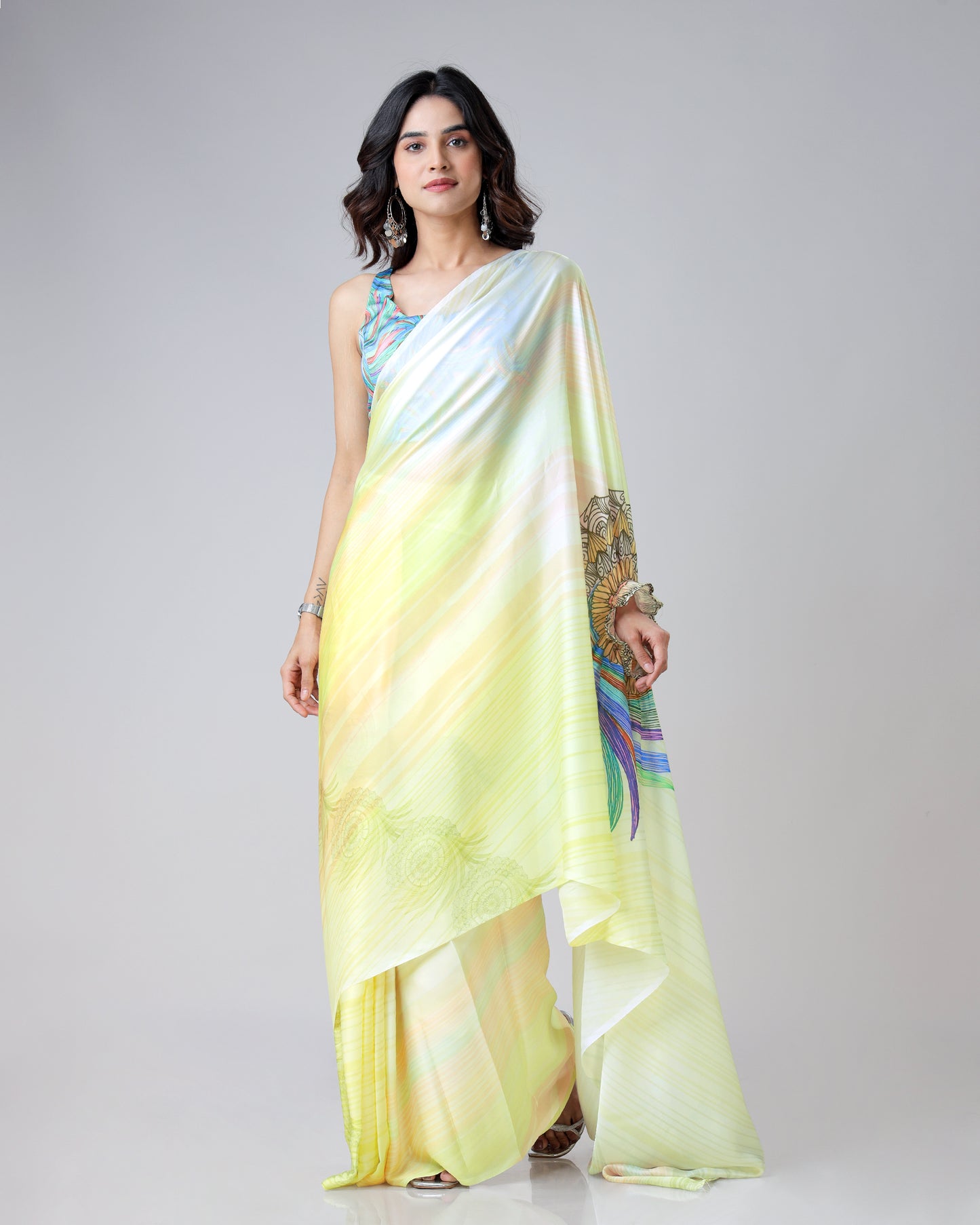 Stylish Multi-Color Leaves Mandalaa Print Freehand Saree