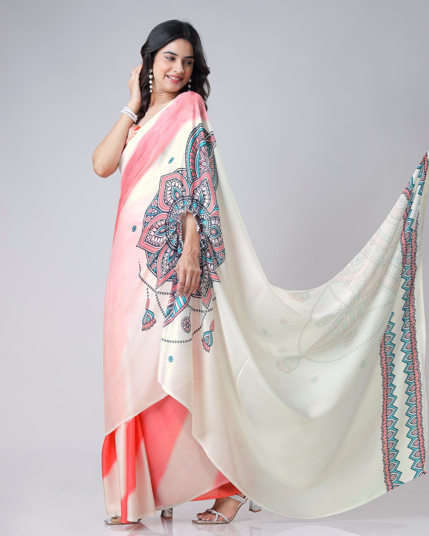 Vintage Mandalaa Print Freehand Saree