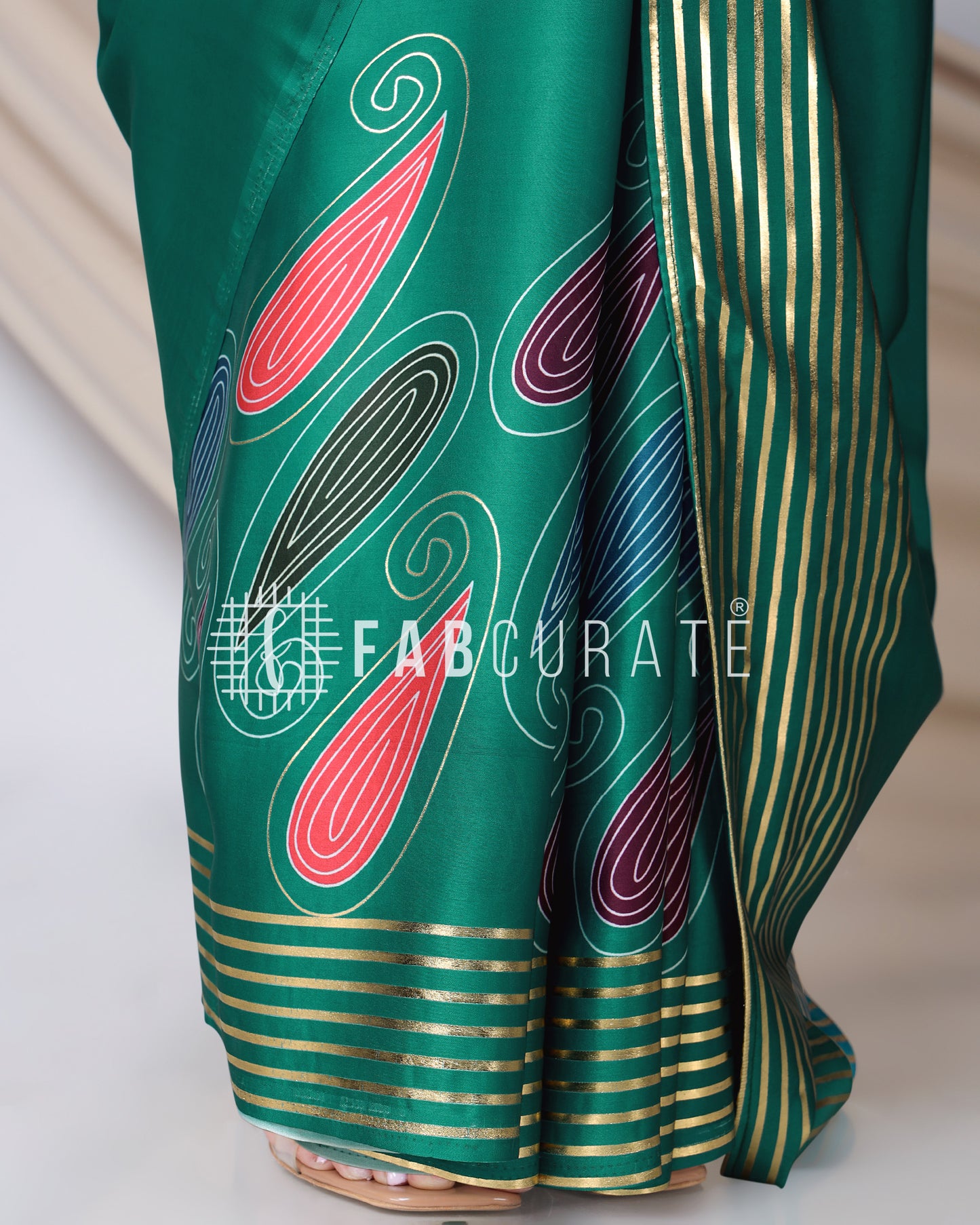 Wrapped to Wow - Golden Foil Work Freehand Saree