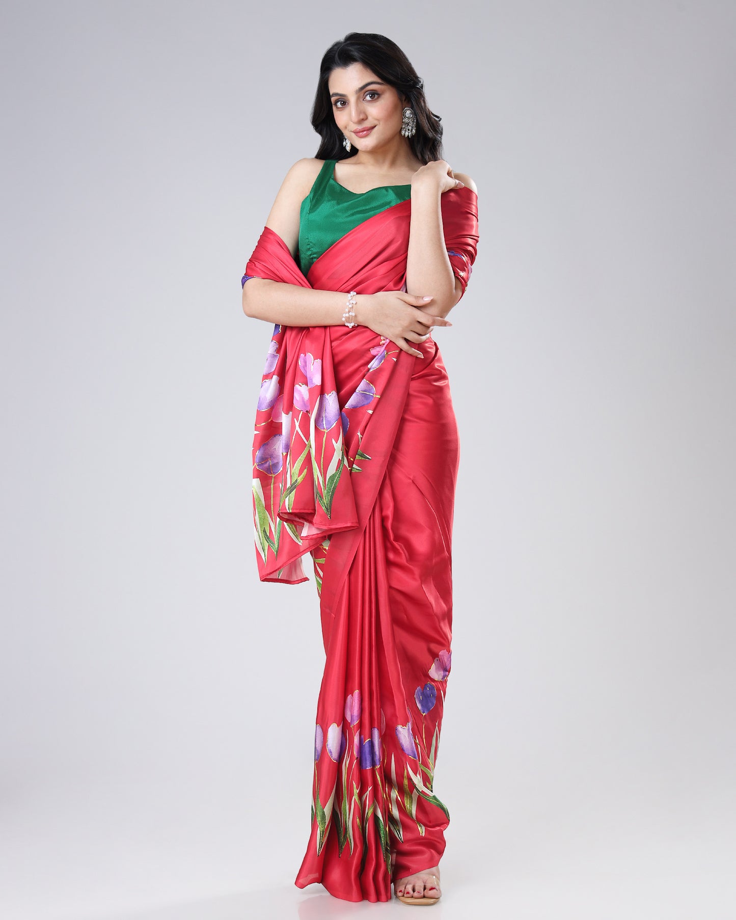 Fashion Bulletin - Foil Work Saree That Broke the Internet 2025