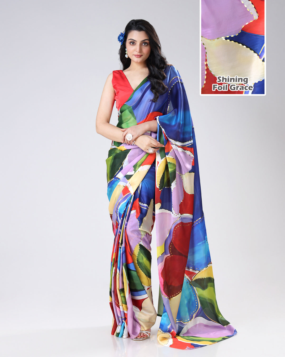 Viral Alert - This Foil Work Saree Becomes Fashion Headline