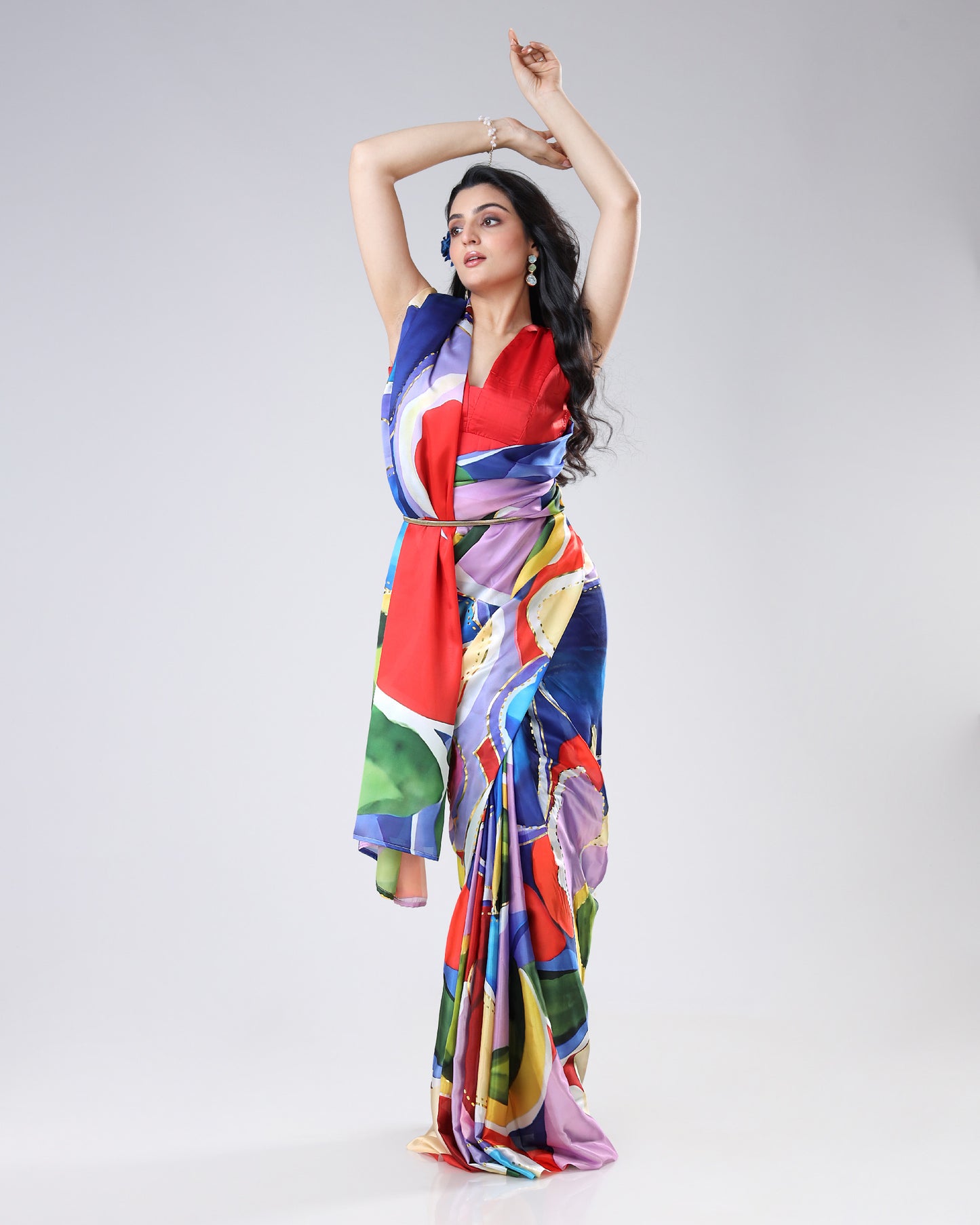 Viral Alert - This Foil Work Saree Becomes Fashion Headline