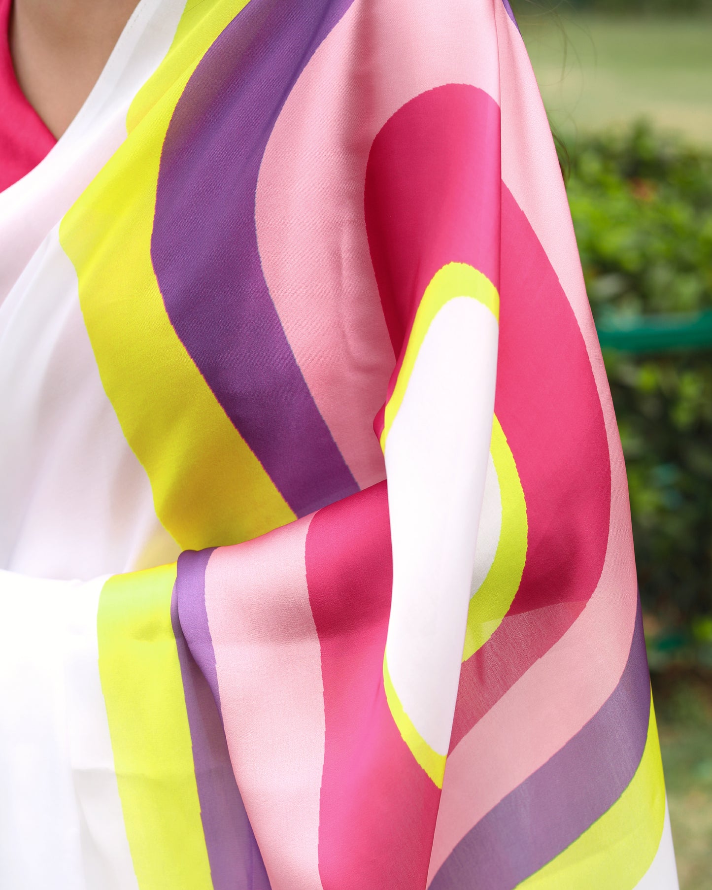 Most Liked Colorful Saree for Holi Reels