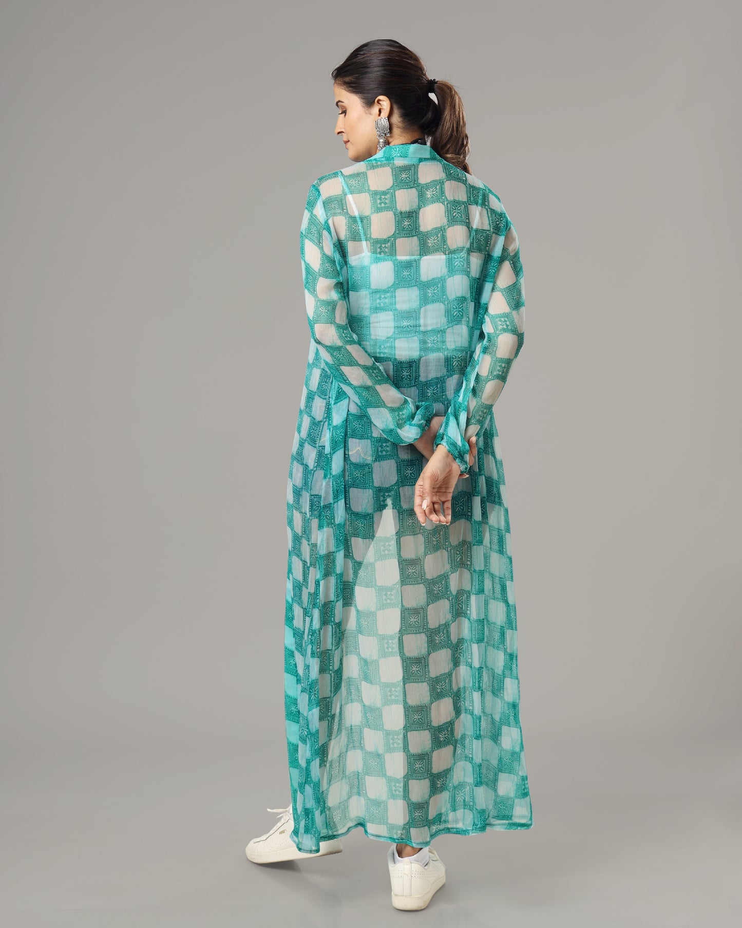 Gorgeous Geometric Shrug For Women