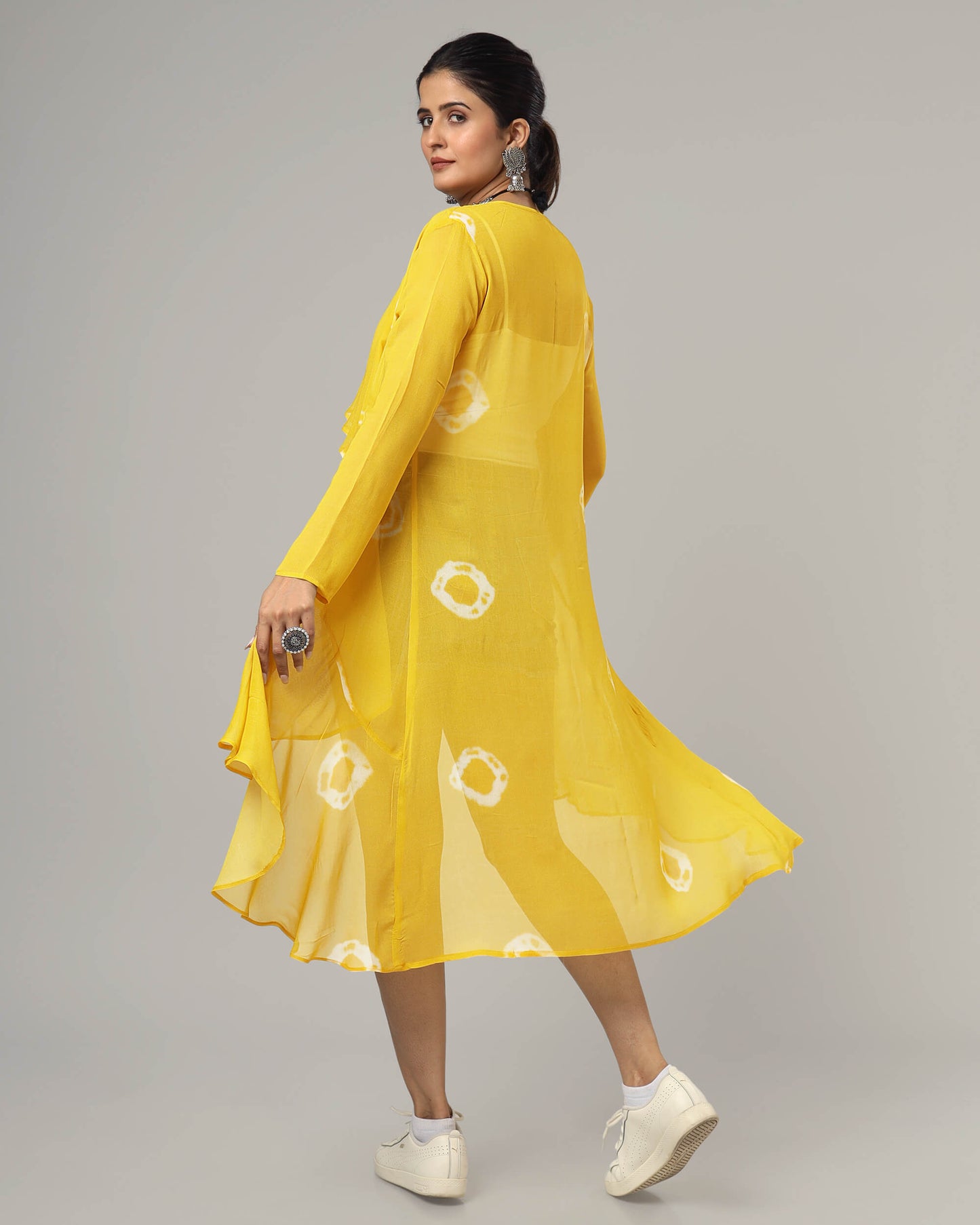 Trendy Bandhanii Waterfall Shrug For Women