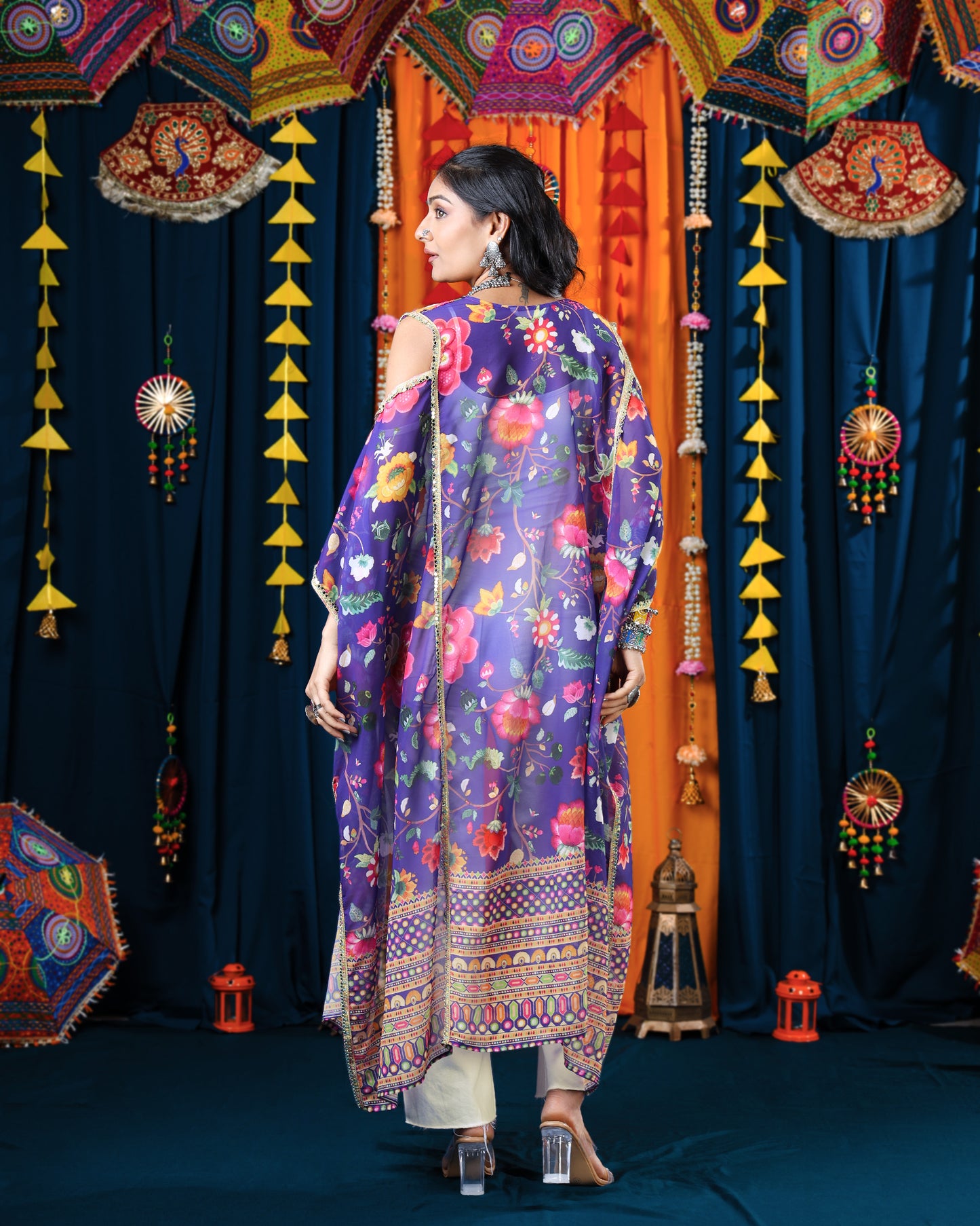 Nayi Navratri, Naya Shrug - Be The Trend