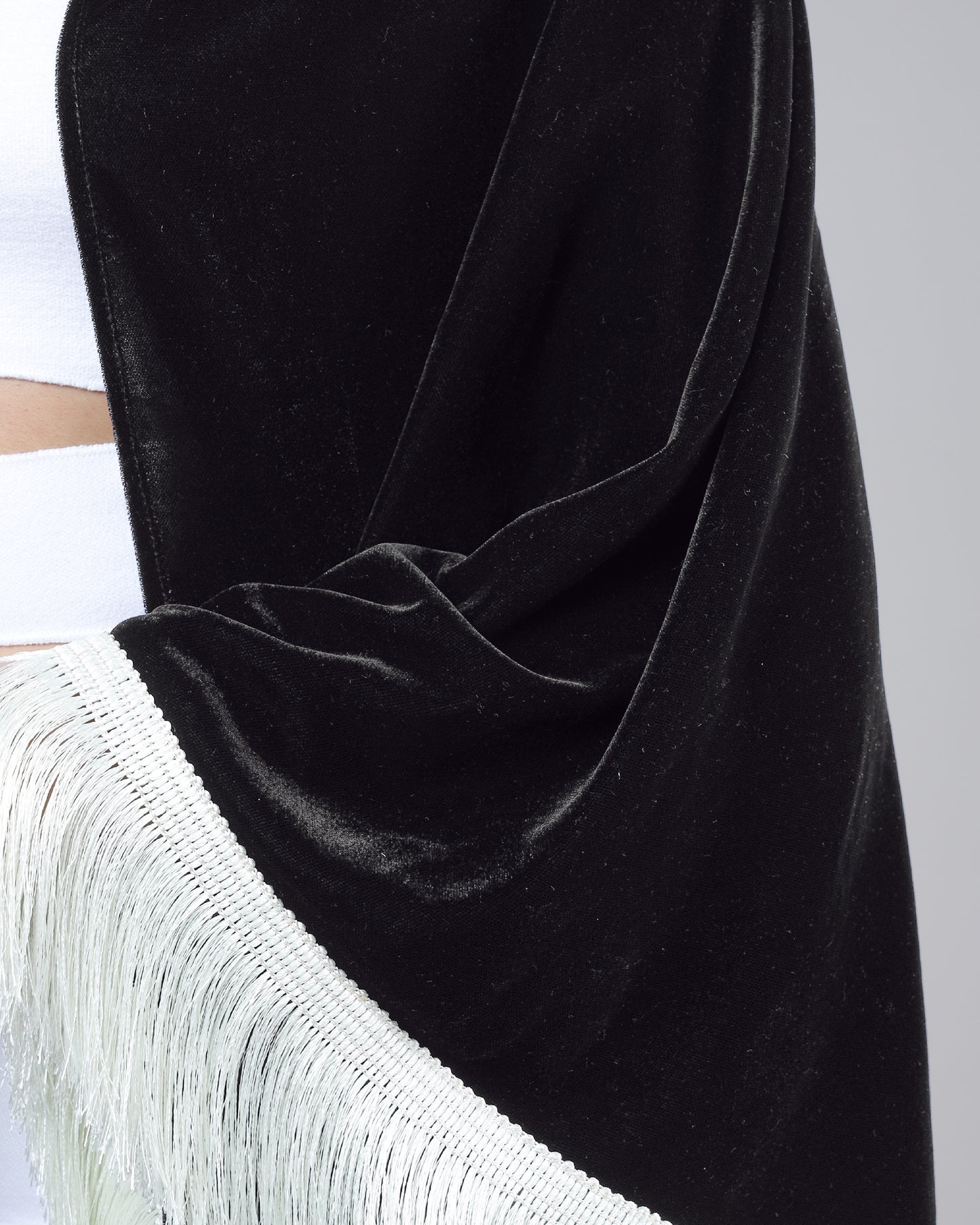 Neo-Minimal Velvet Shawl | Street-Chic Layering