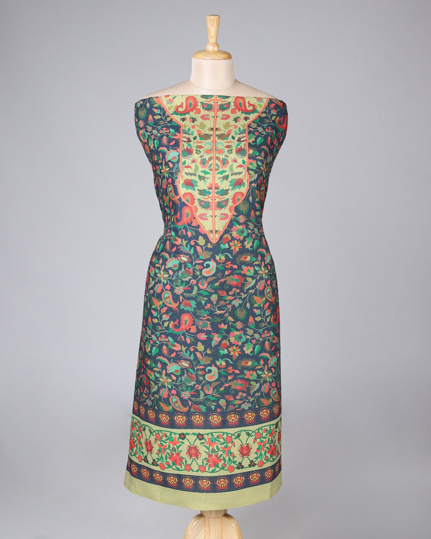 Exclusive 2 Piece Pashmina Unstiched Suit Set Feturing Kurta Dupatta