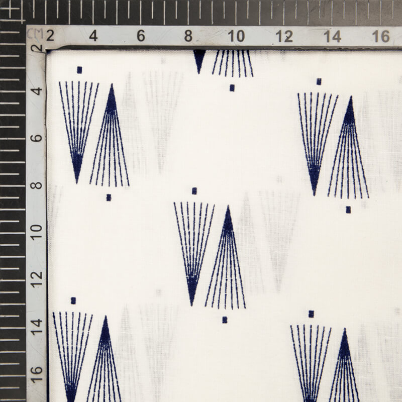 White And Navy Blue Geometric Pattern Screen Print Cotton Slub Fabric - Fabcurate