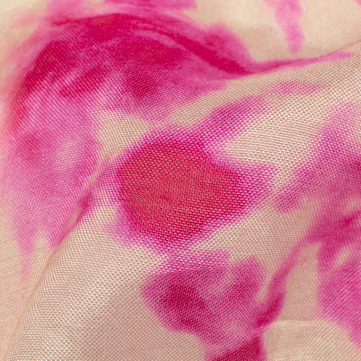 Cream And Dark Pink Tye And Dye Pattern Digital Print Viscose Muslin Fabric