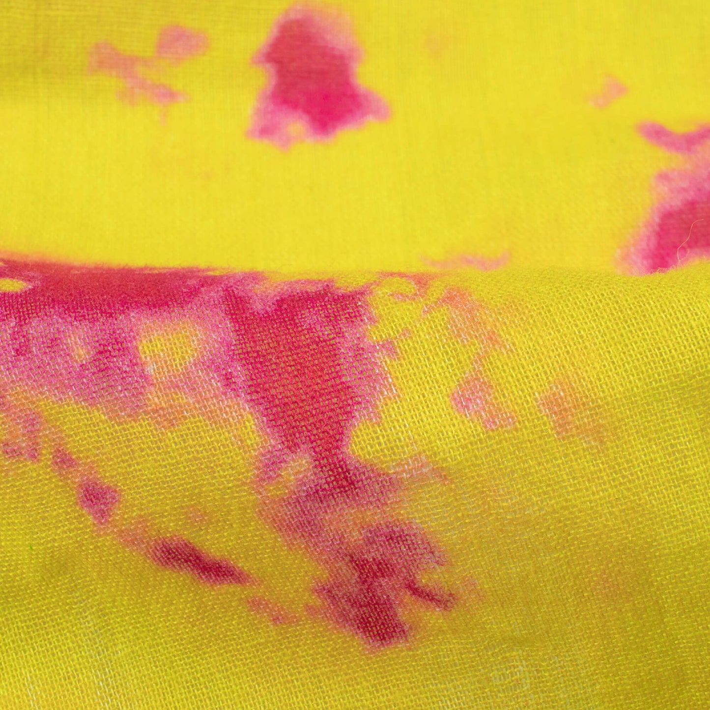 Yellow And Mulberry Purple Tye And Dye Pattern Digital Print Pure Cotton Mulmul Fabric