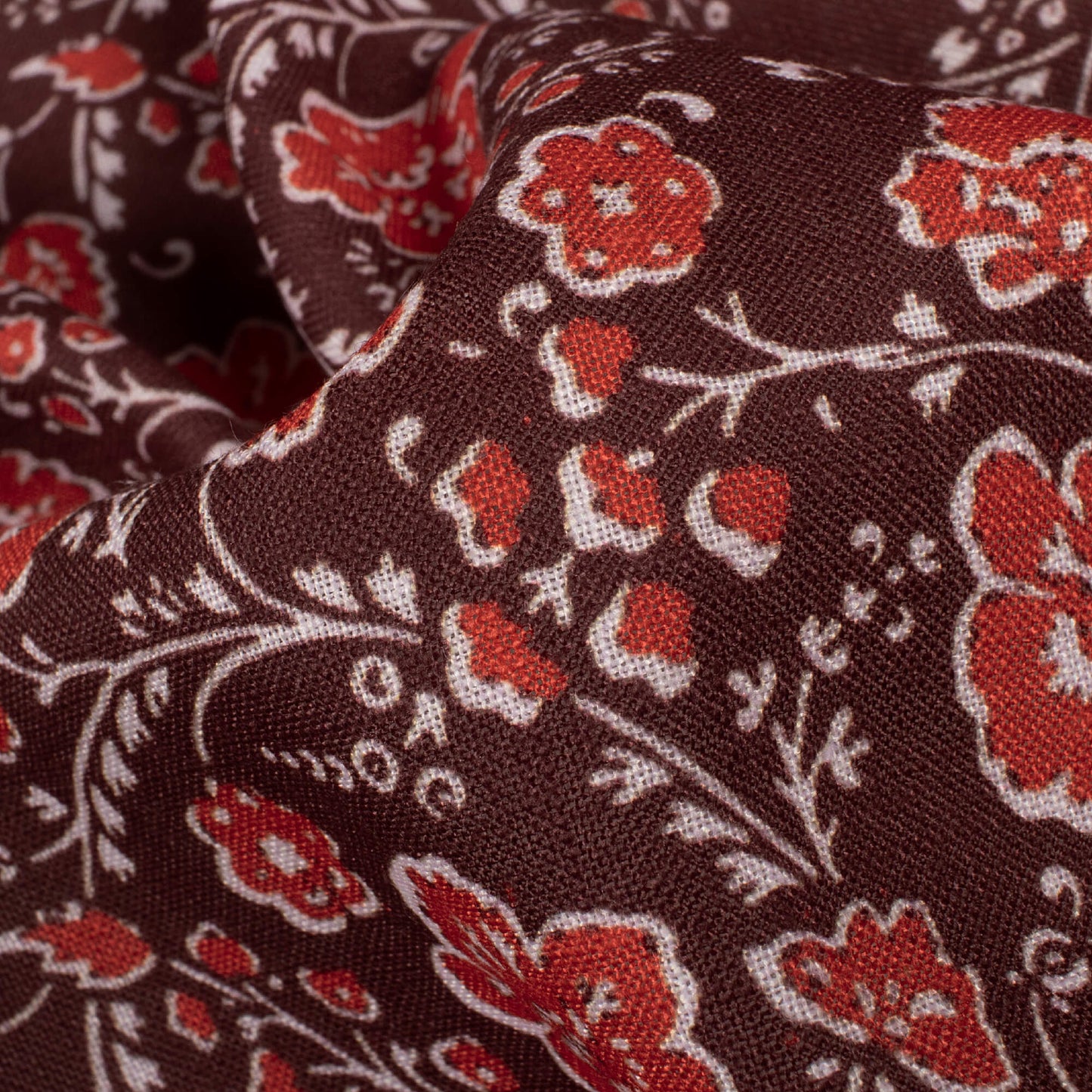 Maroon And Persian Red Floral Pattern Digital Print Linen Textured Fabric (Width 56 Inches)