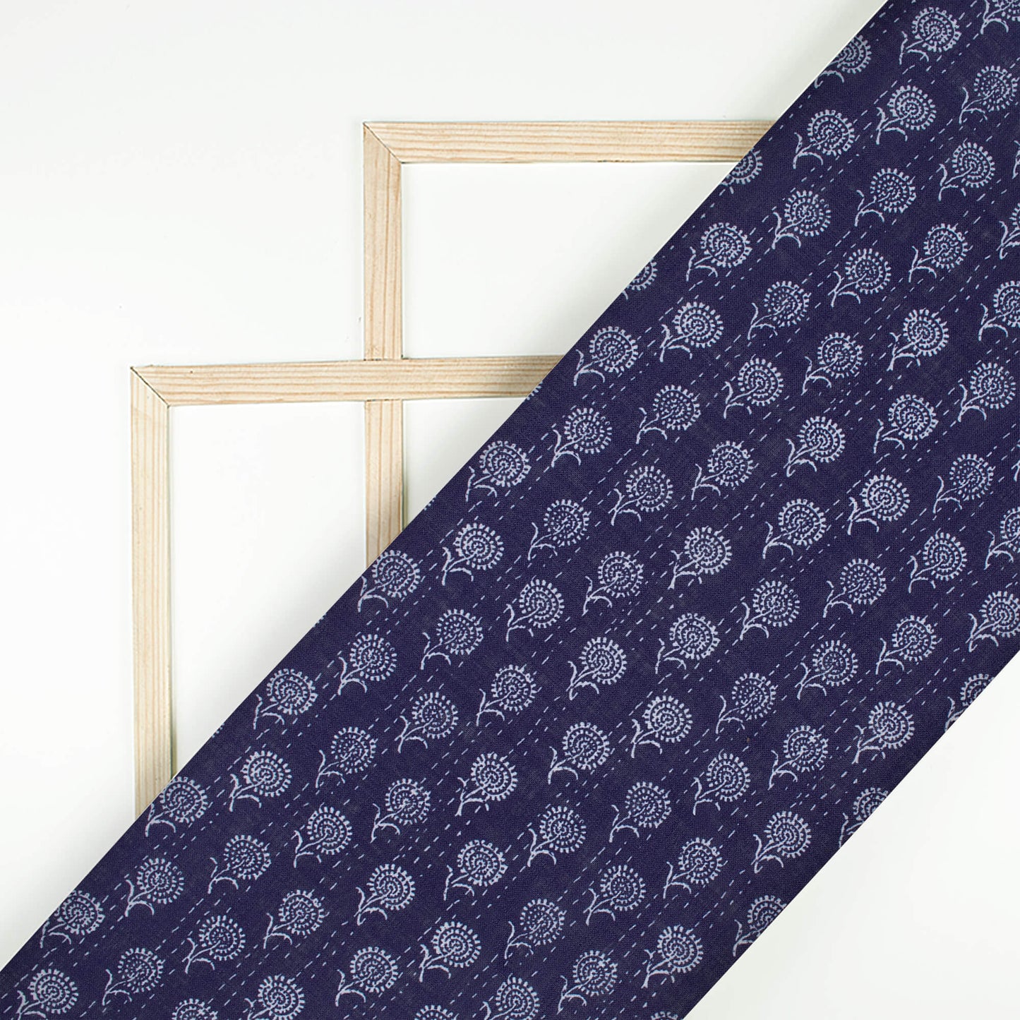 Blue And White Indiigo Pattern Digital Print Linen Textured Fabric (Width 56 Inches)