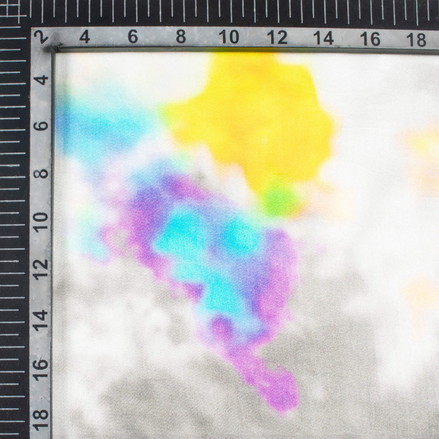 White And Yellow Tye And Dye Pattern Digital Print Viscose Gaji Silk Fabric