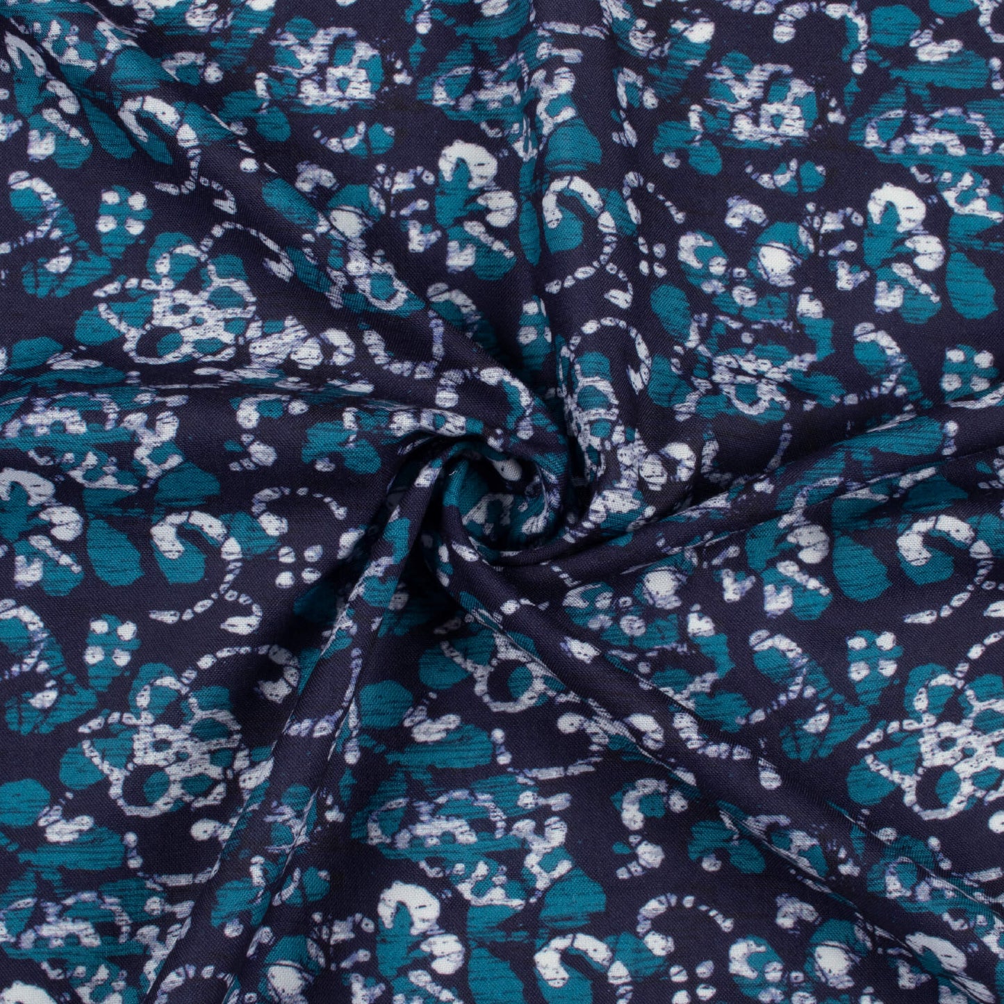 Blue And White Indiigo Pattern Digital Print Rayon Fabric