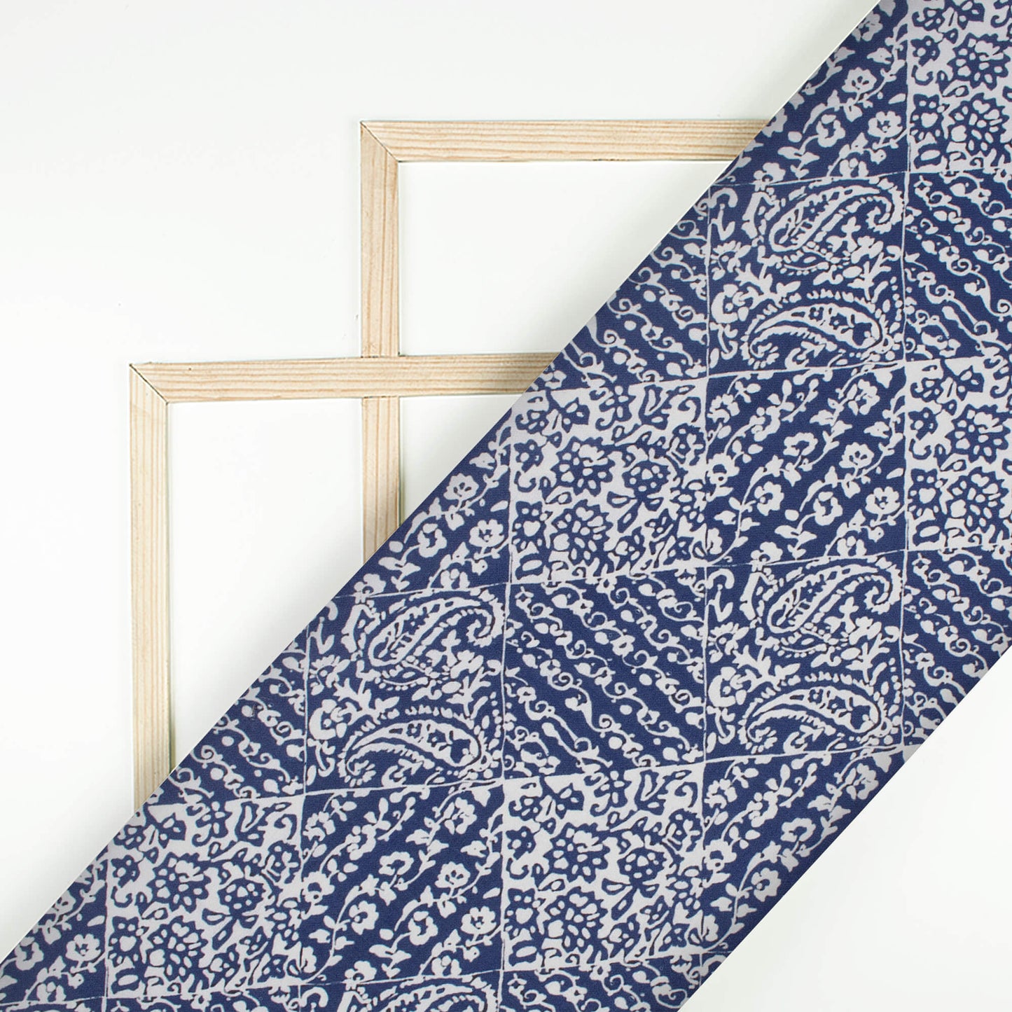 Blue And White Indiigo Pattern Digital Print Rayon Fabric