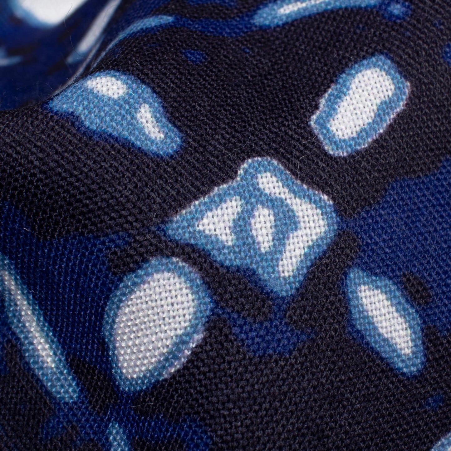 Blue And White Indiigo Pattern Digital Print Rayon Fabric