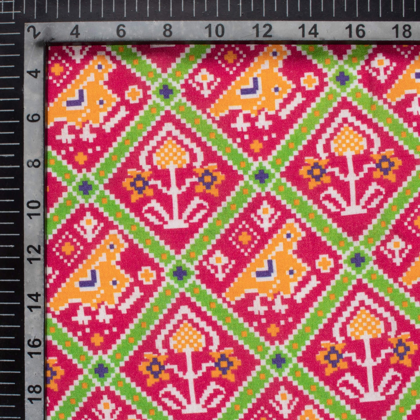 Magenta Pink And Paris Green Patolaa Pattern Digital Print Viscose Rayon Fabric (Width 58 Inches)