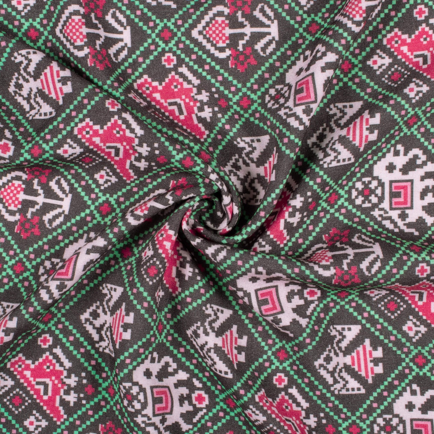Seaweed Green And Magenta Purple Patolaa Pattern Digital Print Viscose Rayon Fabric (Width 58 Inches)