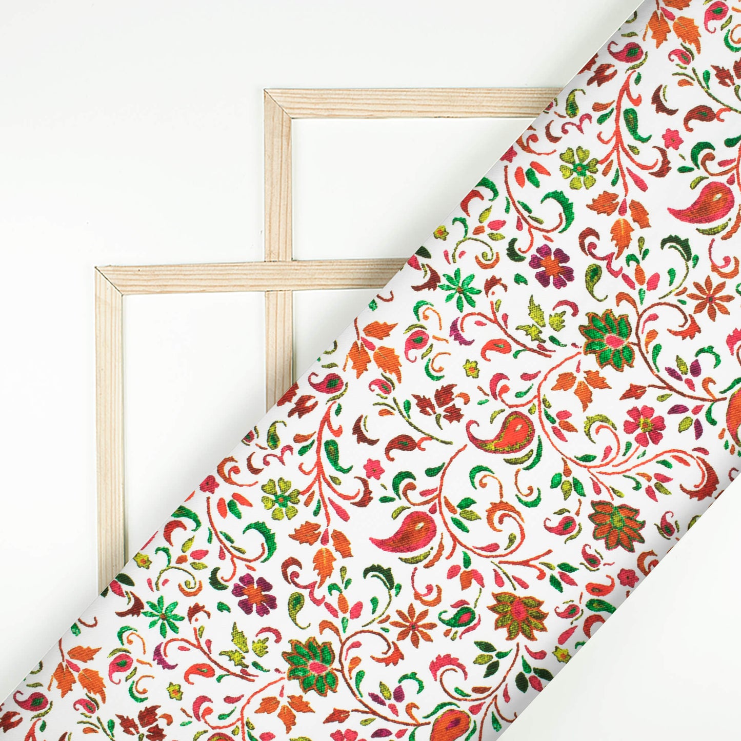 Daisy White And Dark Green Floral Pattern Digital Print Twill Fabric (Width 56 Inches)