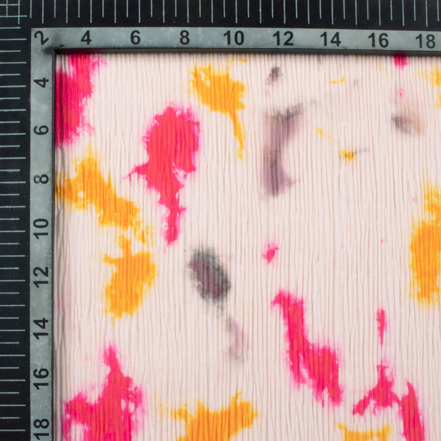 Oat Beige And Fuchsia Tye And Dye Pattern Digital Print Georgette Pleated Fabric