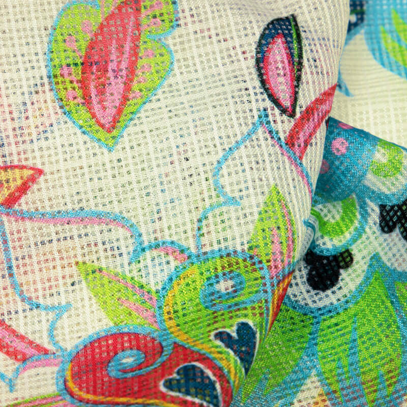 White Floral Pattern Digital Print Kota Doria Fabric - Fabcurate